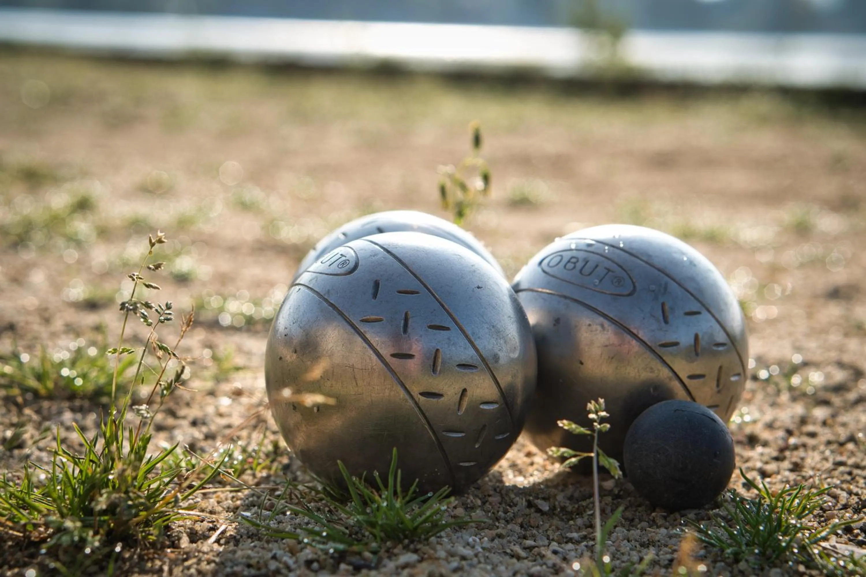Children play ground in Hôtel du Golf de l'Ailette, The Originals Relais