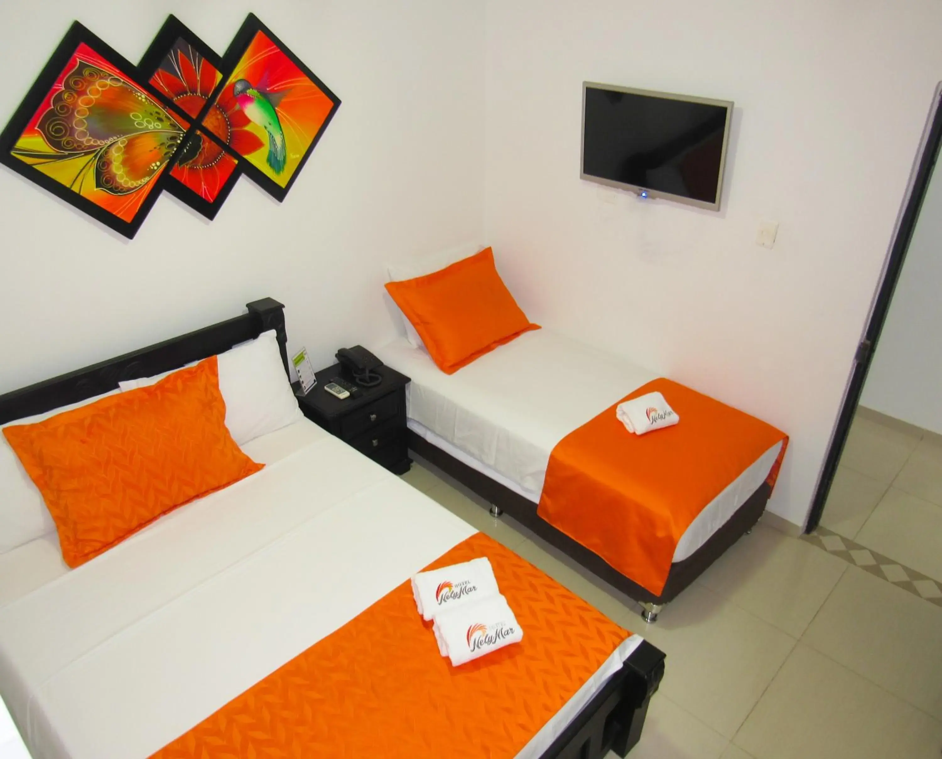 Triple Room in Hotel NelyMar Triple Room in Hotel NelyMar