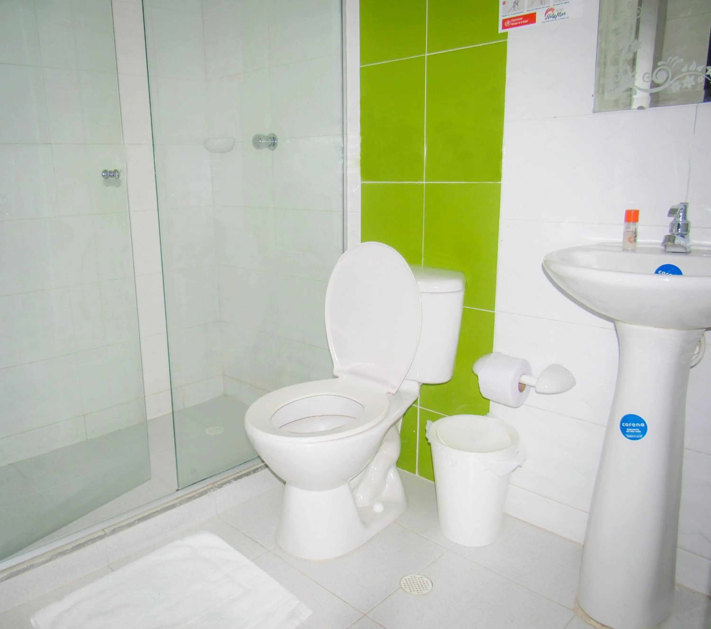 Bathroom in Hotel NelyMar