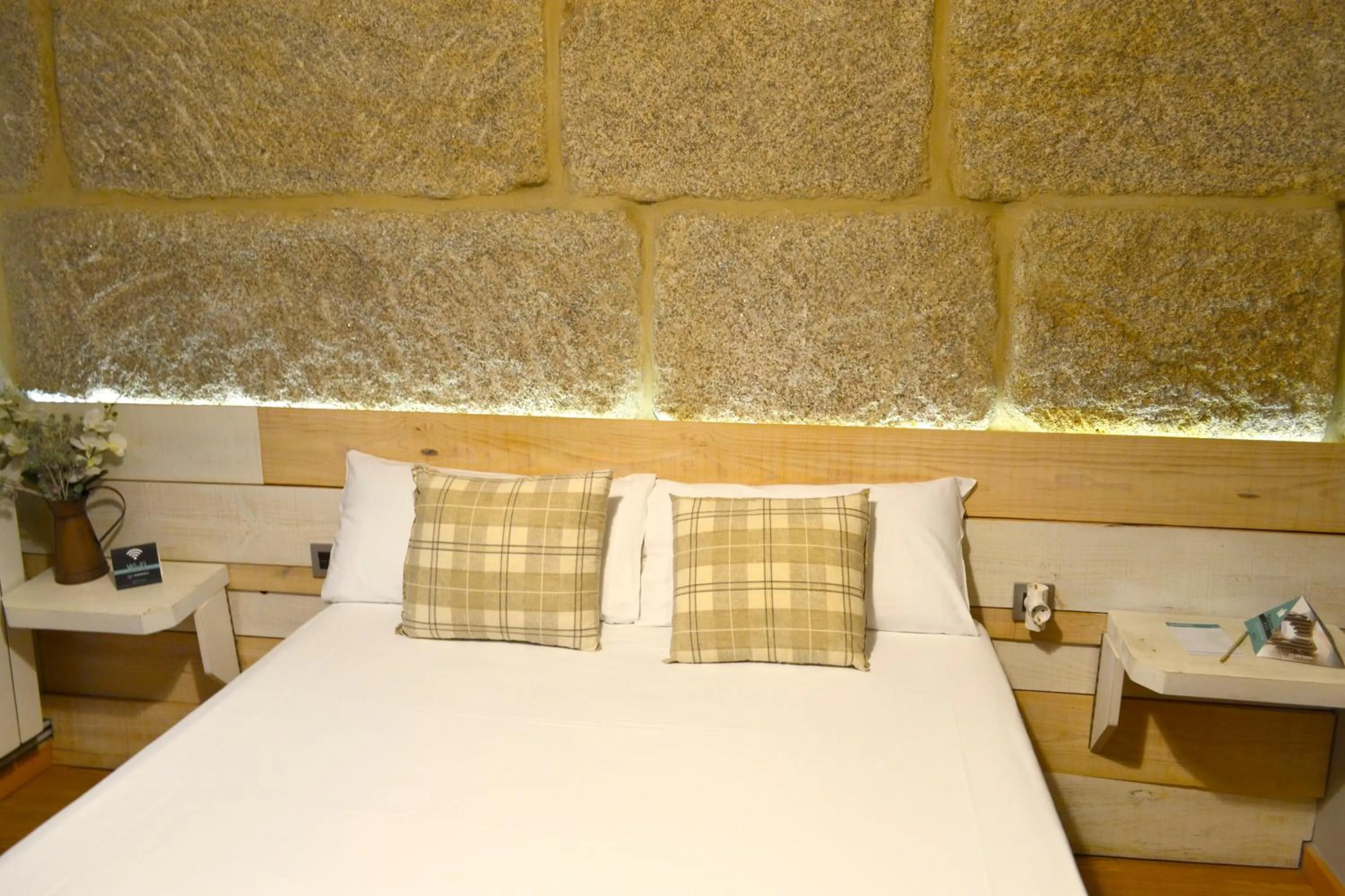 Bed in Hotel Alda Estación Vigo