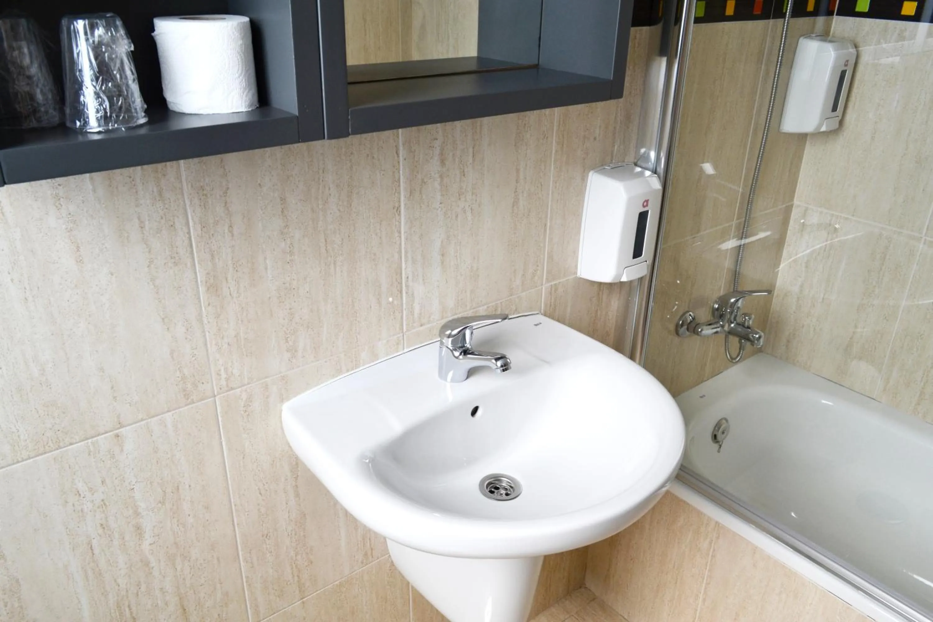 Bathroom in Hotel Alda Estación Vigo