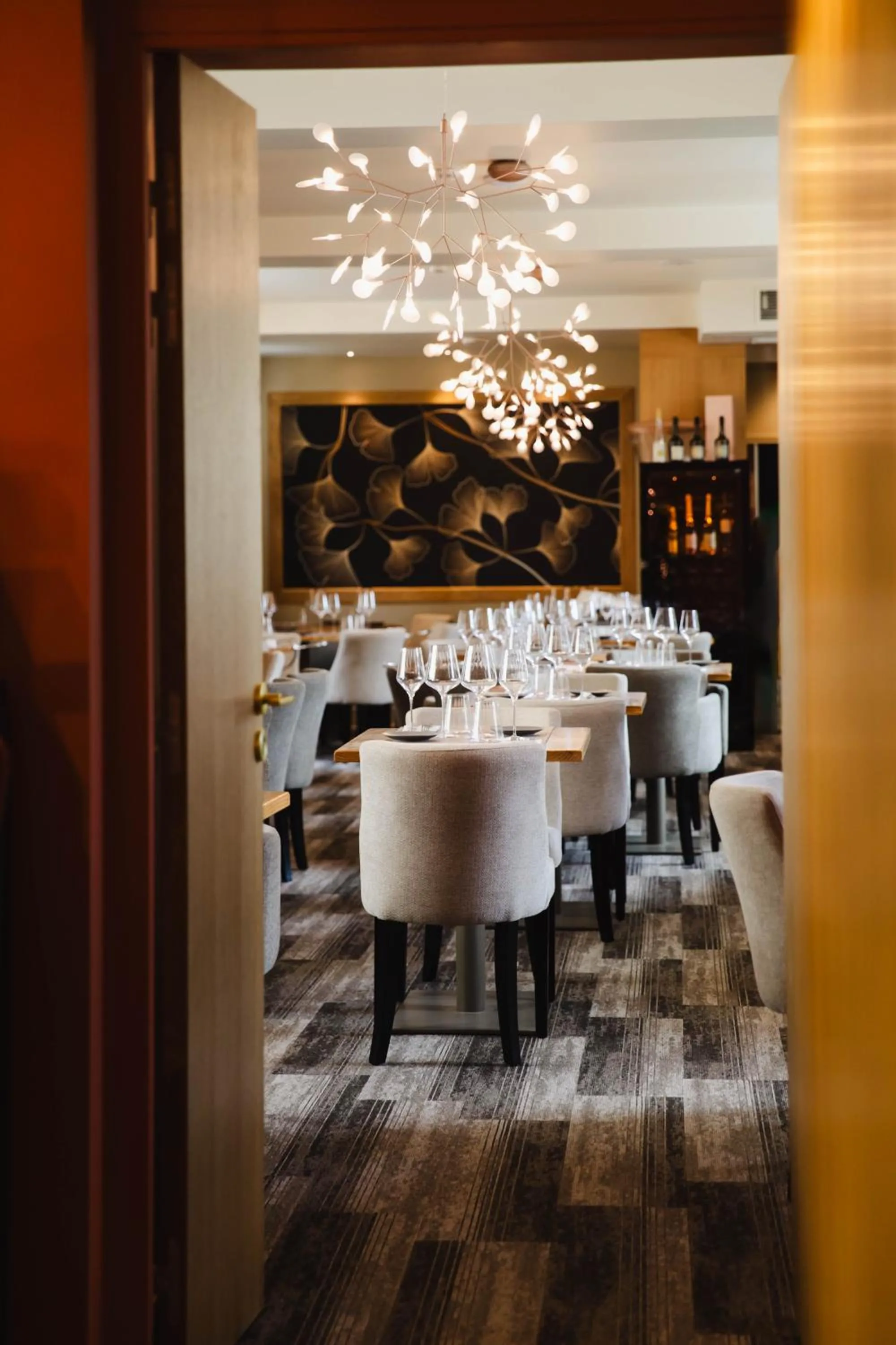 Restaurant/places to eat in Le Castel Cabourg hôtel & SPA- Restaurant La Calypso