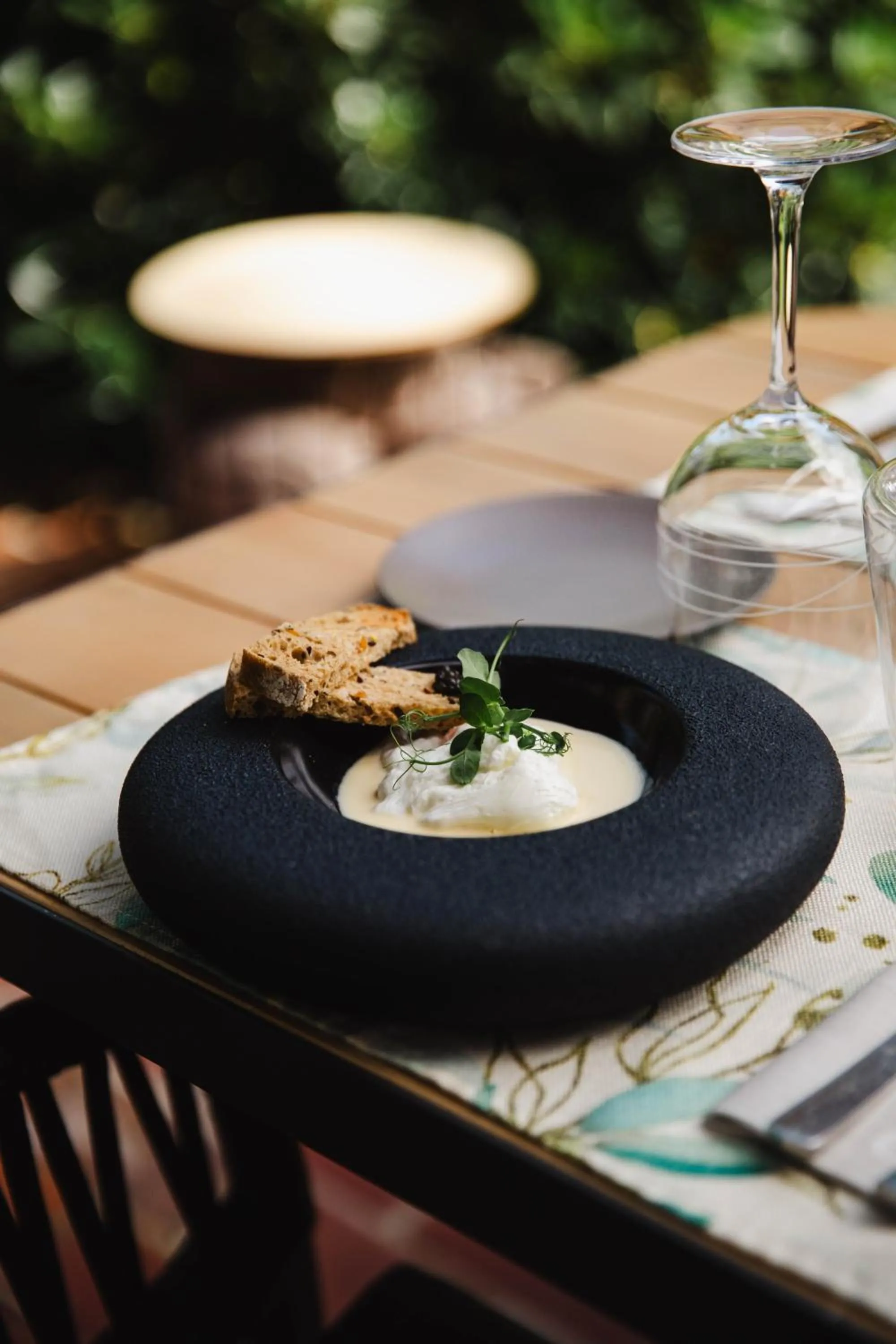 Restaurant/places to eat in Le Castel Cabourg hôtel & SPA- Restaurant La Calypso