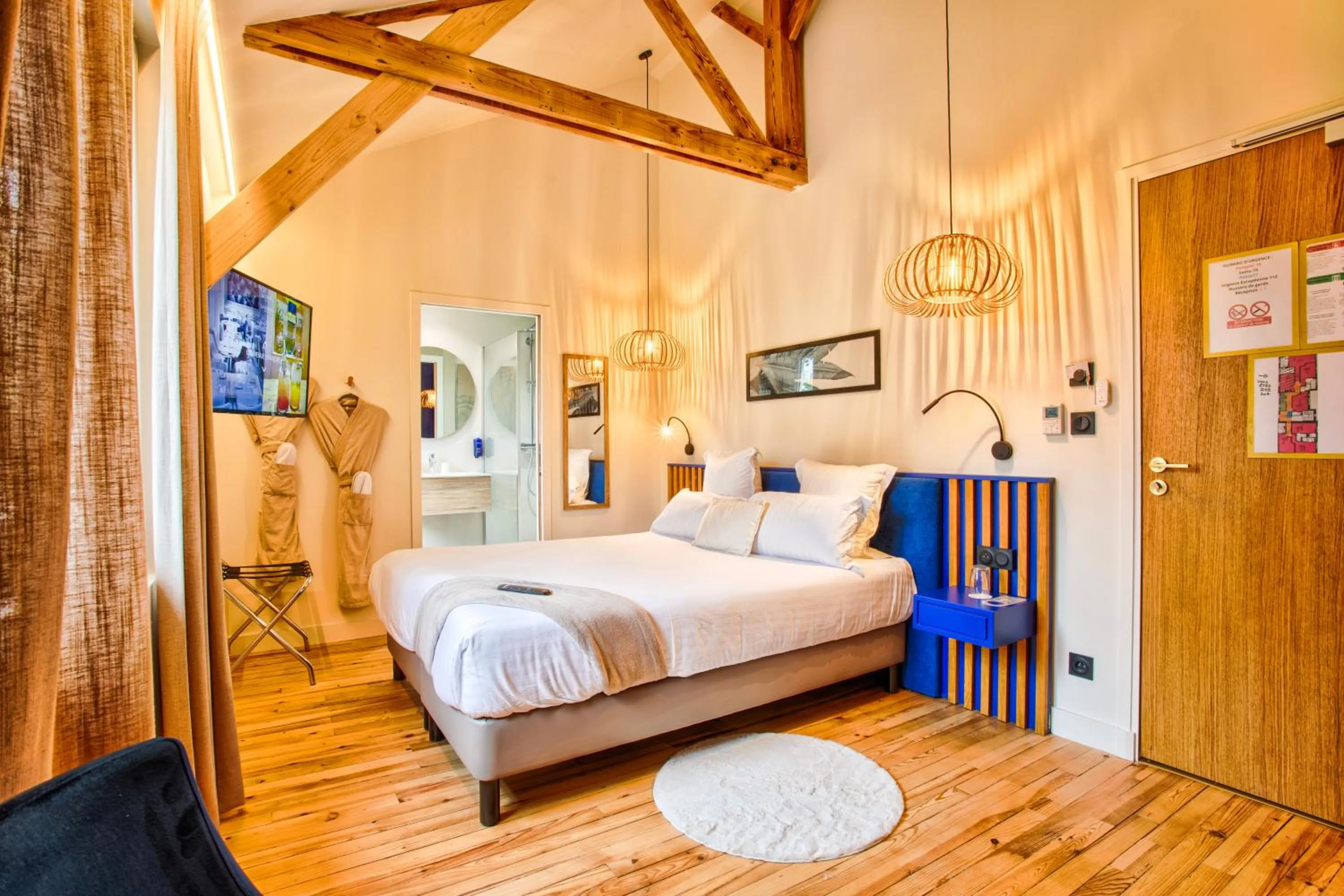 Photo of the whole room, Bed in Le Castel Cabourg hôtel & SPA- Restaurant La Calypso