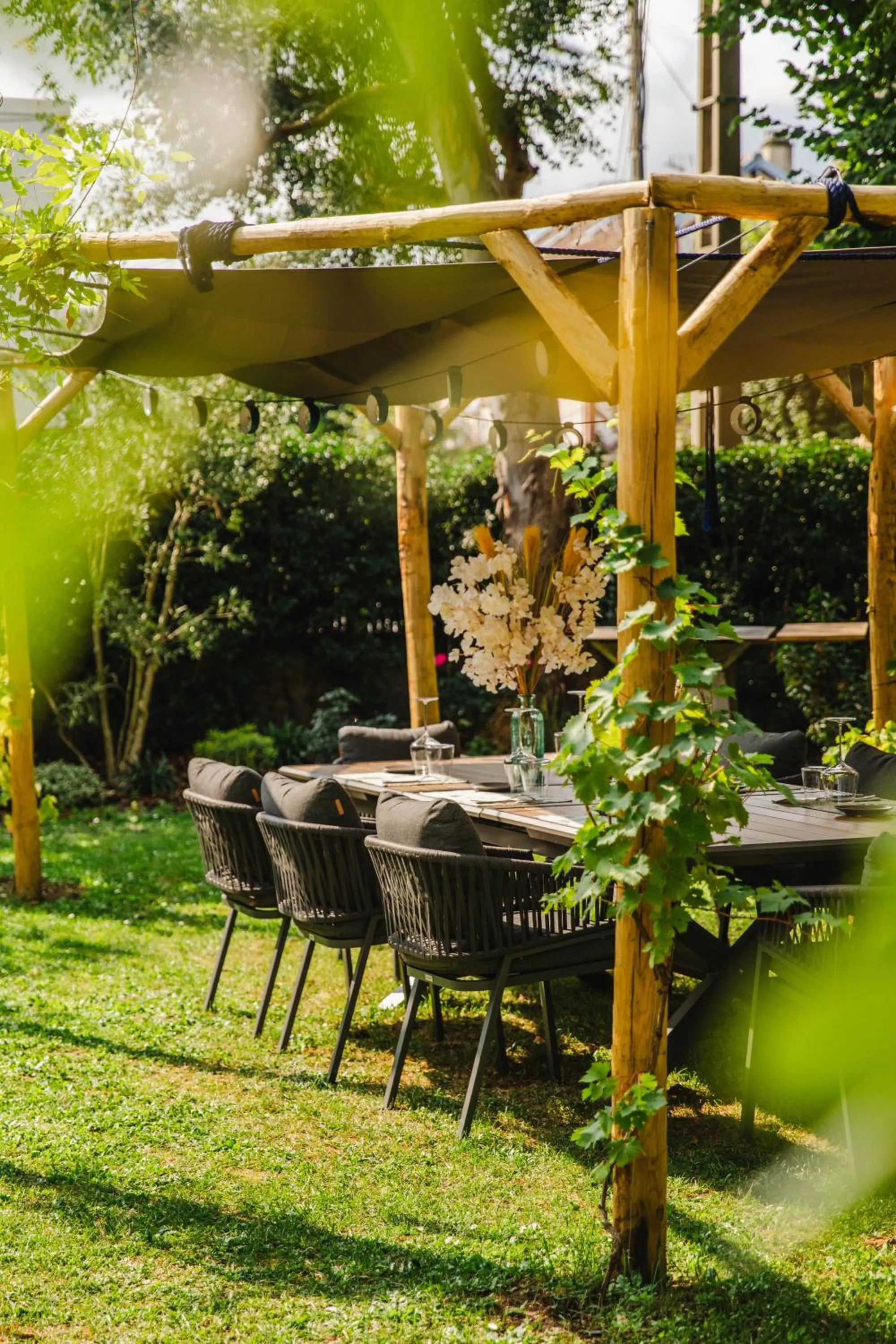 Restaurant/places to eat in Le Castel Cabourg hôtel & SPA- Restaurant La Calypso