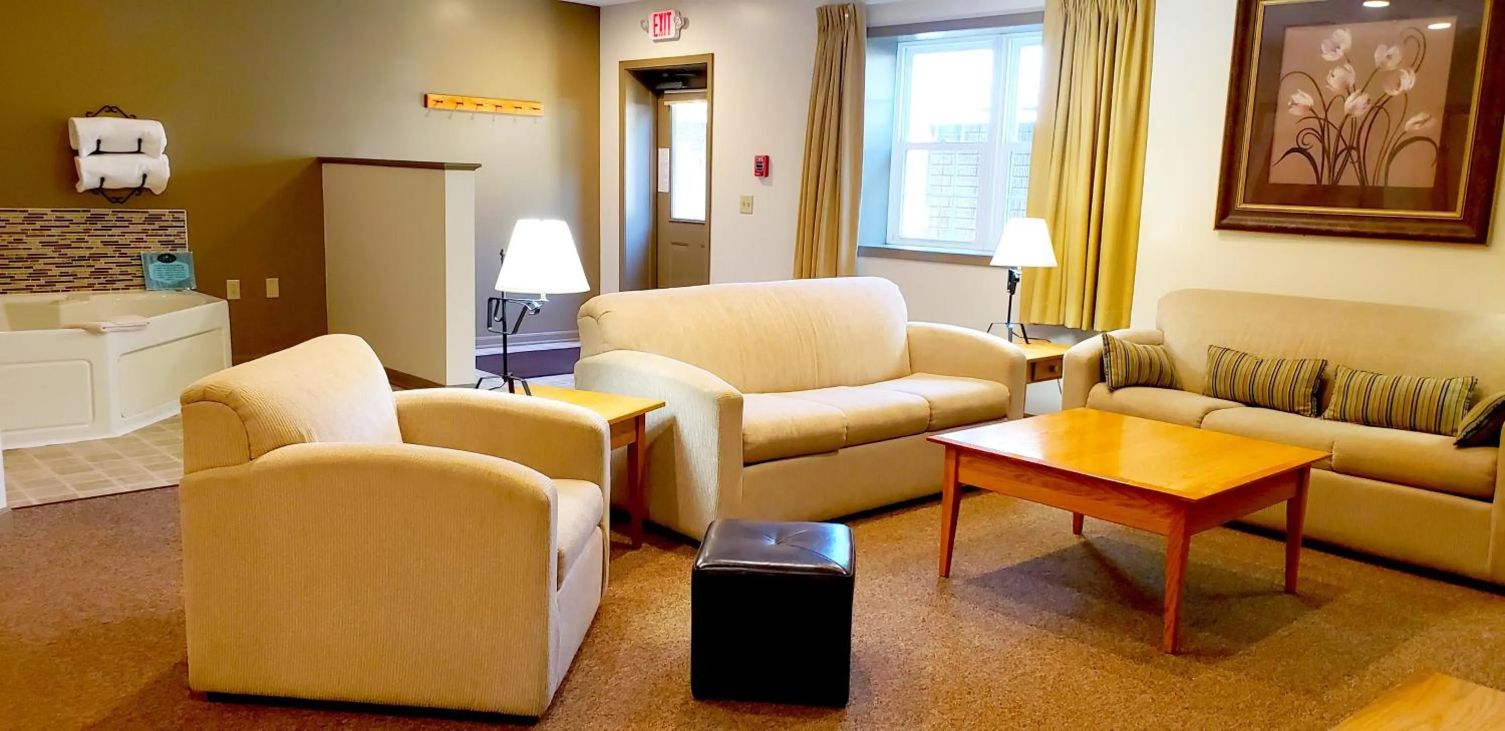 Hot Tub in Lodging on the Square