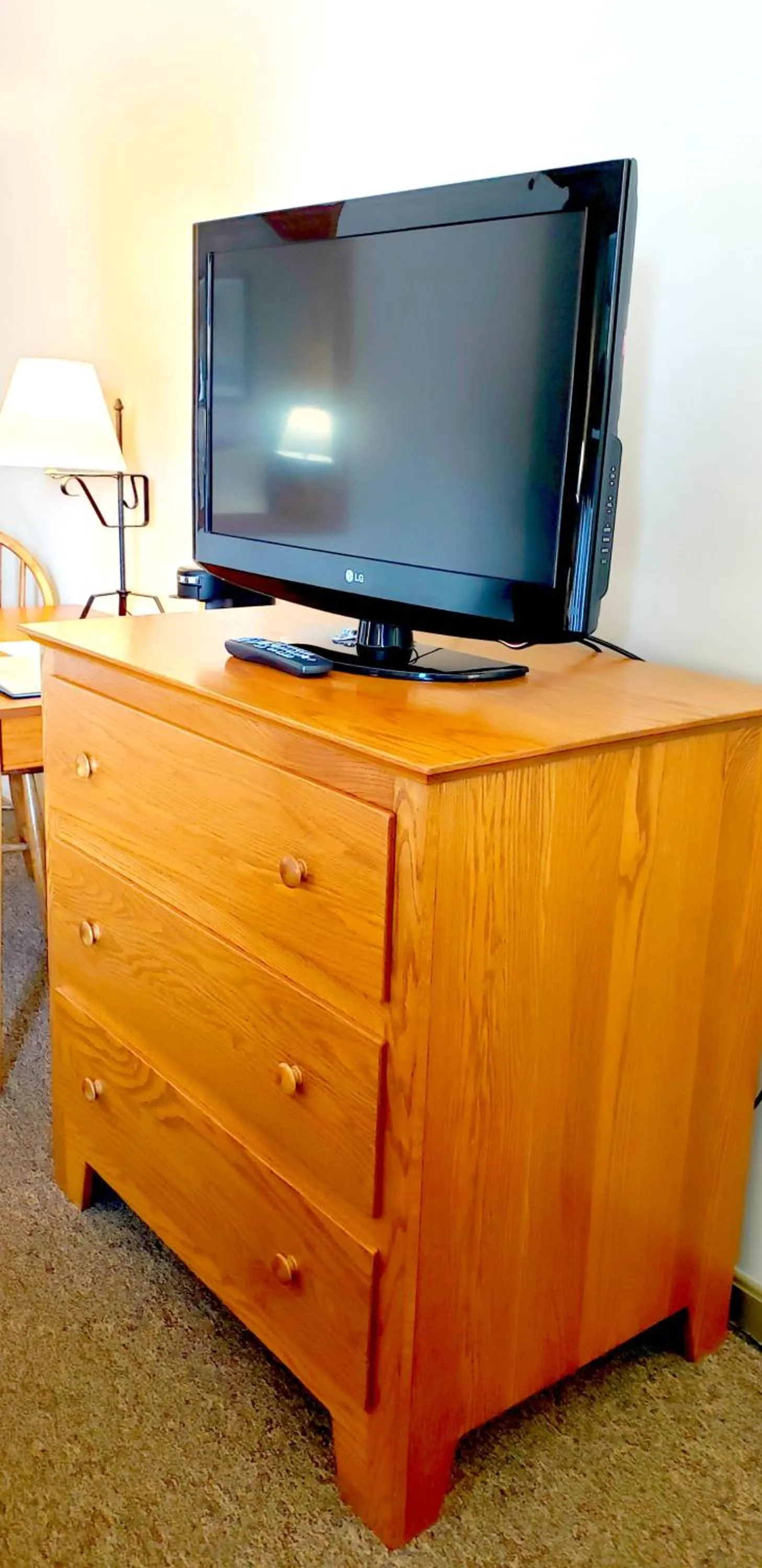 TV and multimedia in Lodging on the Square