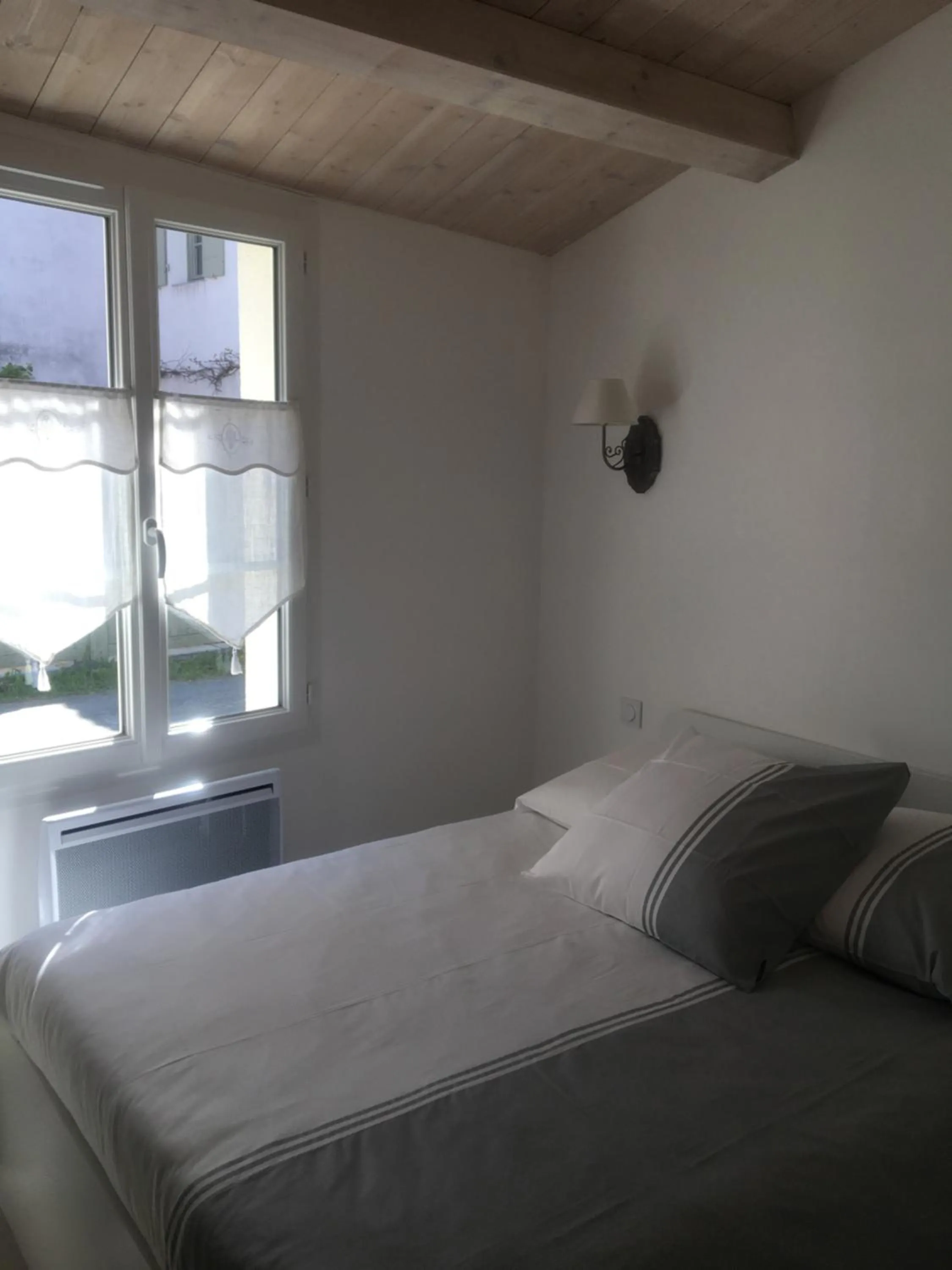 Bed in Locations Ile de Ré