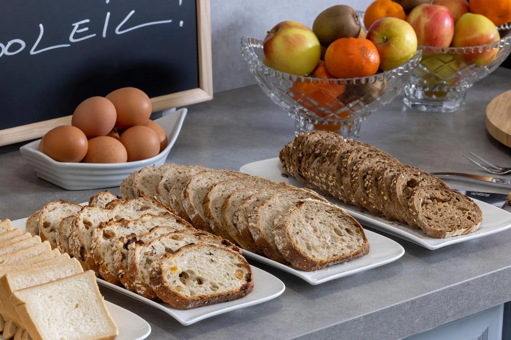 Breakfast in Hôtel de Lion sur Mer