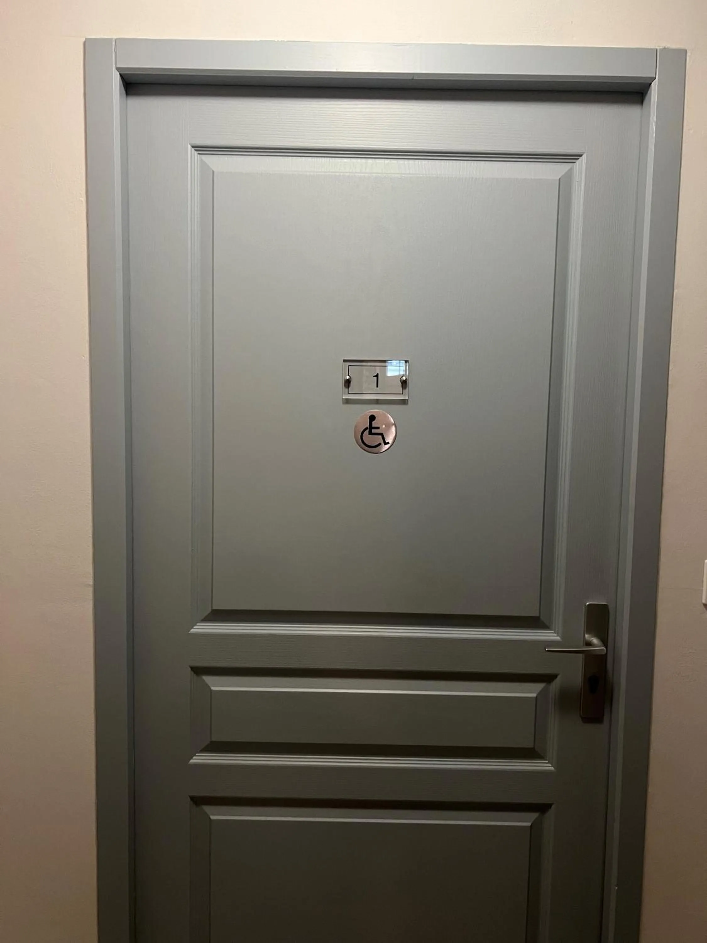 Business facilities in Hôtel de Lion sur Mer