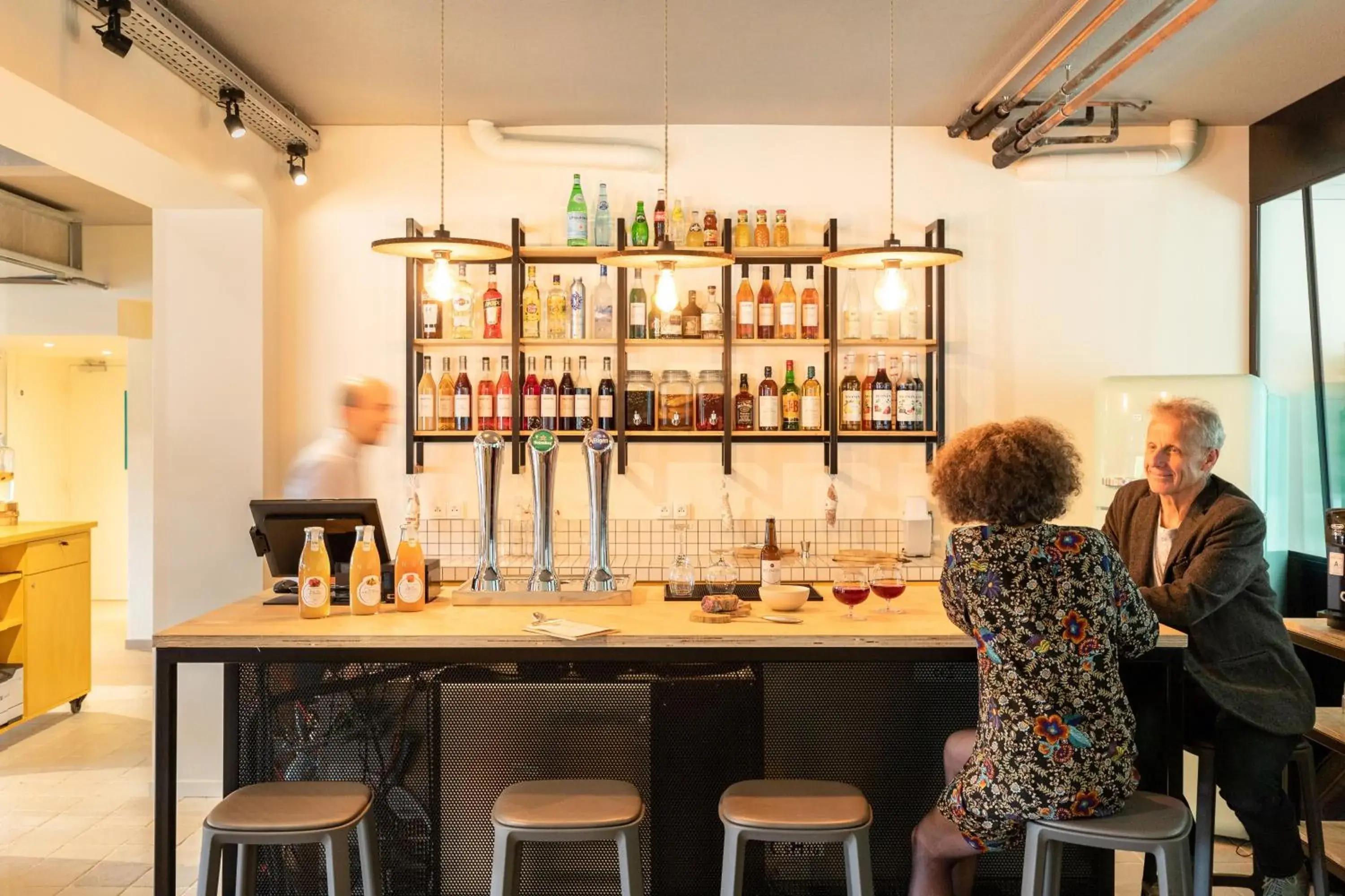 Lounge or bar in greet Hotel Beaune Lounge or bar in greet Hotel Beaune