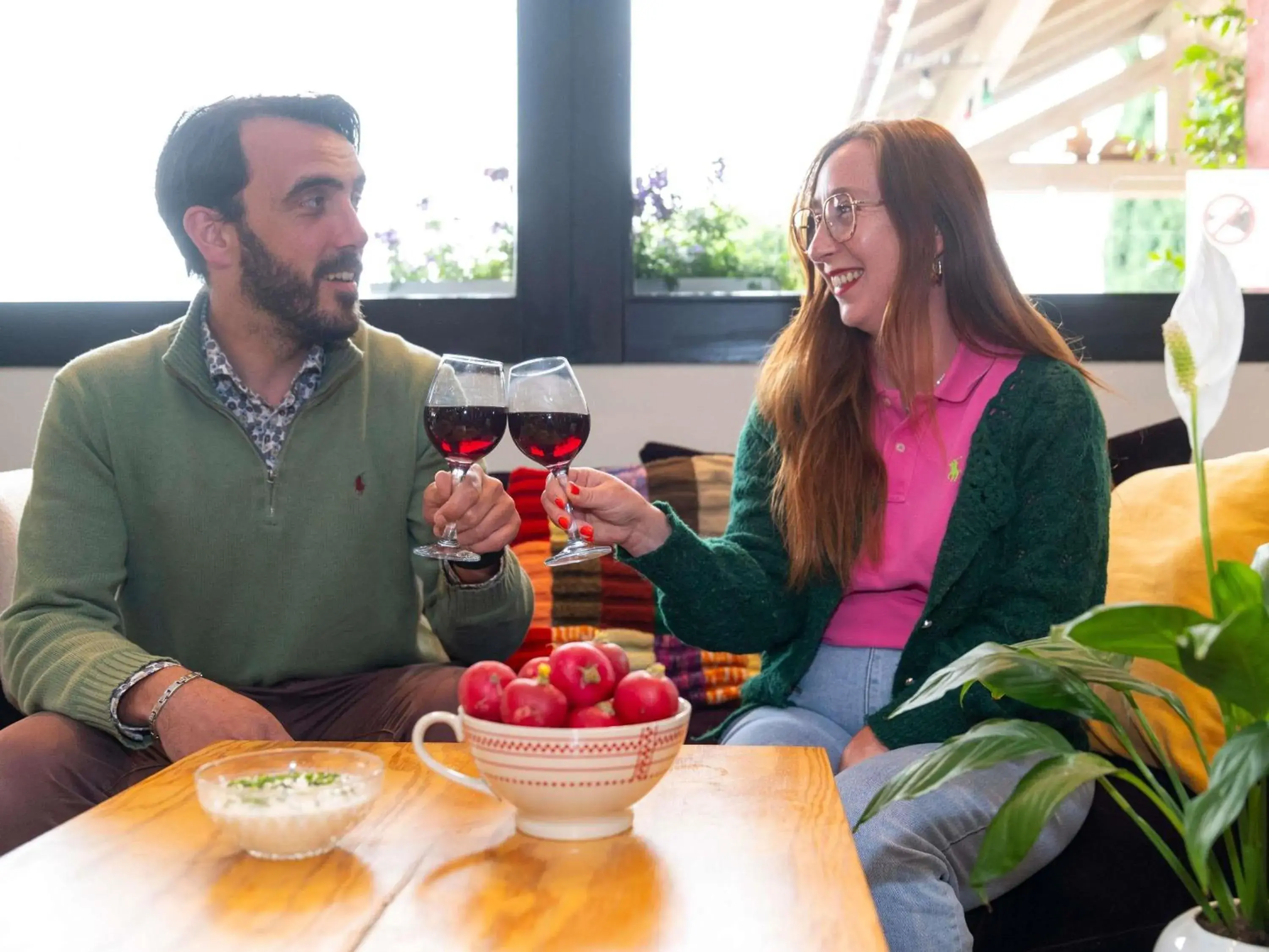 Lounge or bar in greet Hotel Beaune Lounge or bar in greet Hotel Beaune