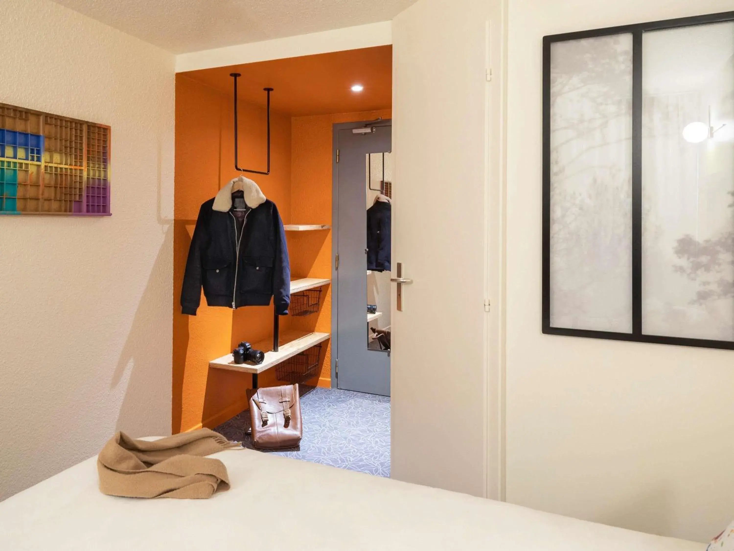 Bedroom, Bed in greet Hotel Beaune Bedroom, Bed in greet Hotel Beaune