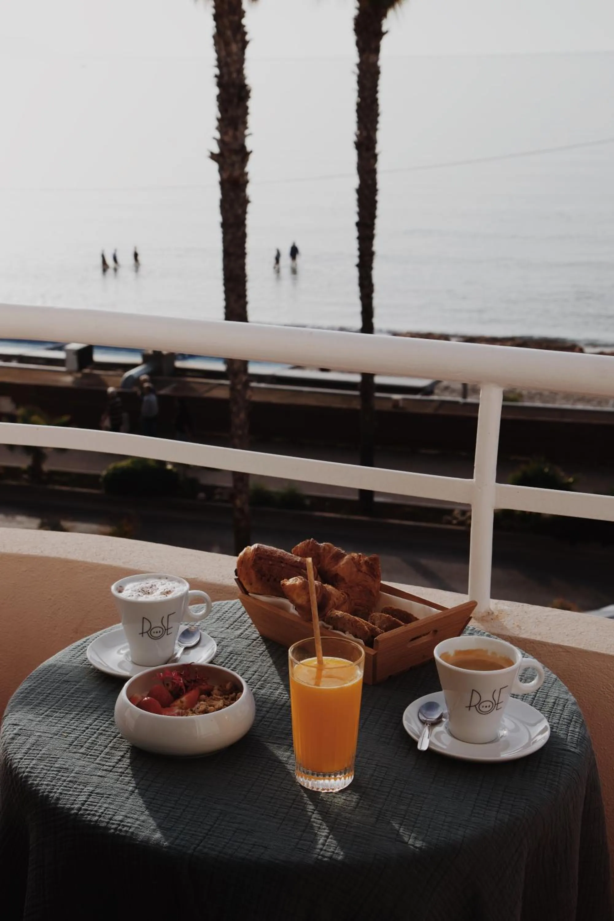 Continental breakfast in Le Rose Thé