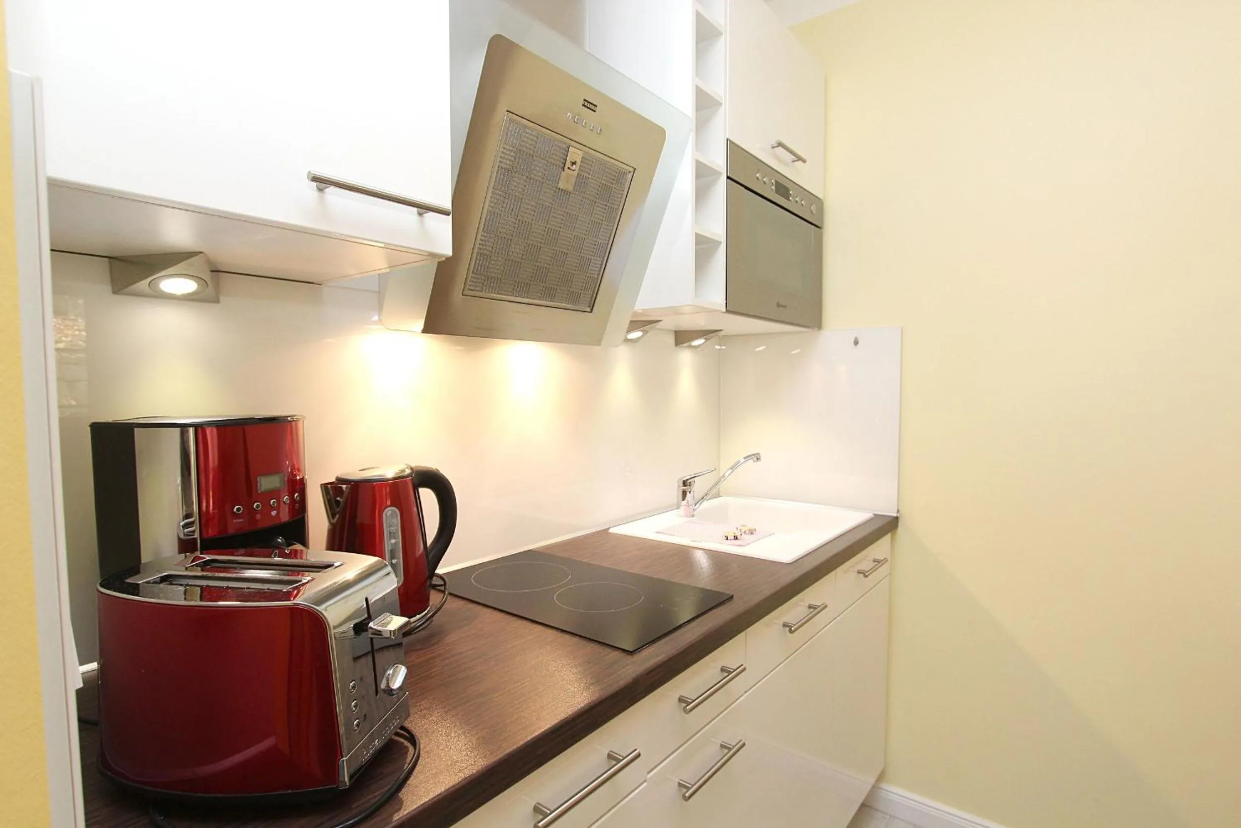 Kitchen or kitchenette in Strandresidenz Baabe Ferienwohnung 1-29 mit Sauna- und Schwimmbadnutzung im Haus