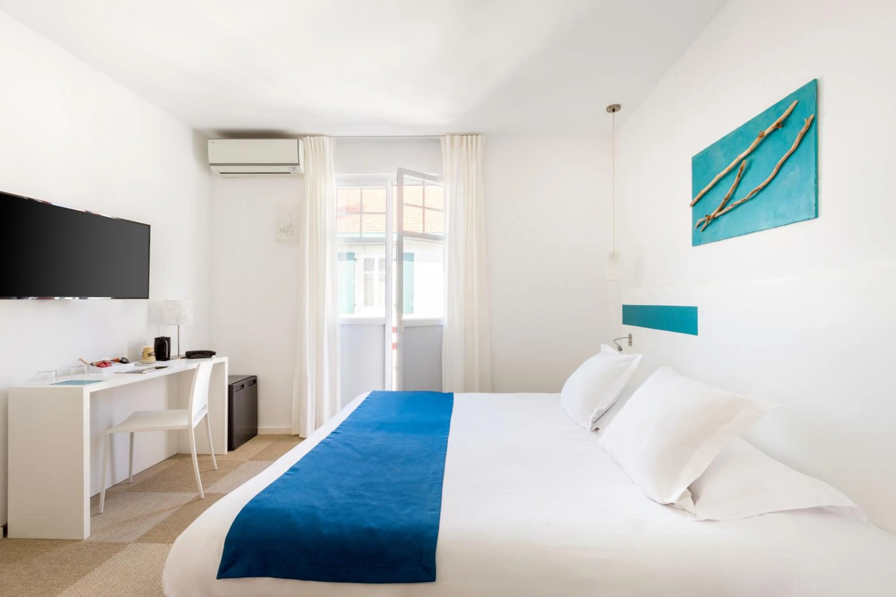 Bedroom, Bed in Hôtel Kemaris