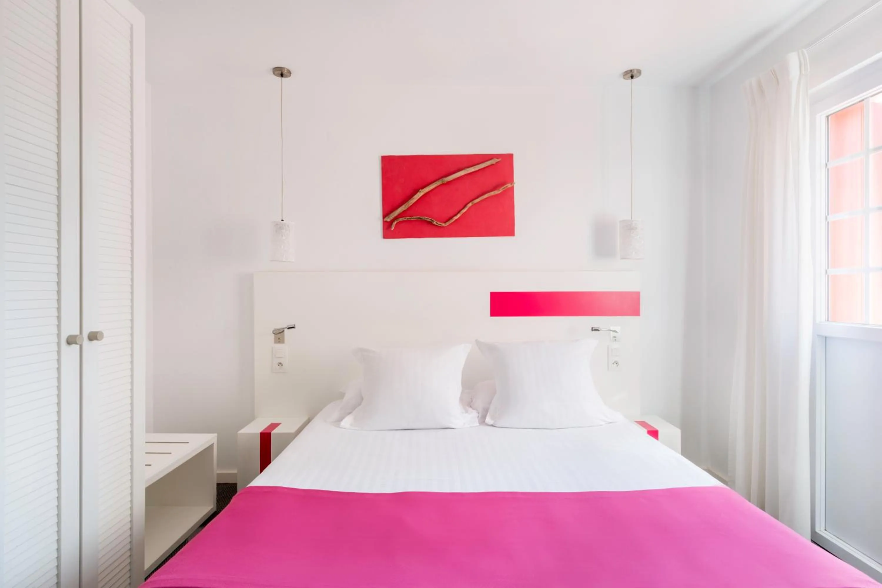 Bedroom, Bed in Hôtel Kemaris