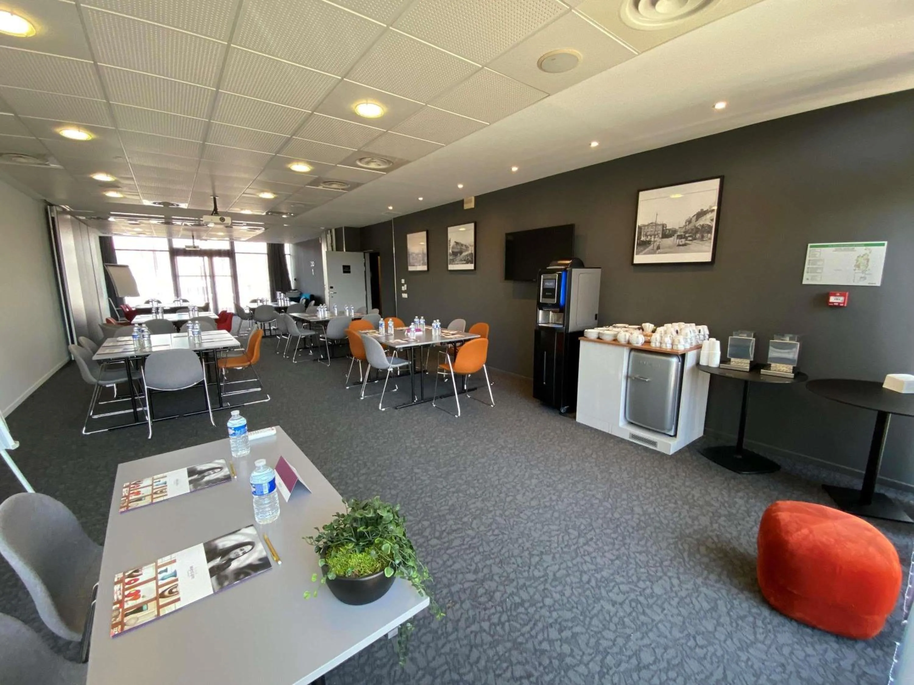 Meeting/conference room in Hôtel Mercure Toulon La Seyne-Sur-Mer
