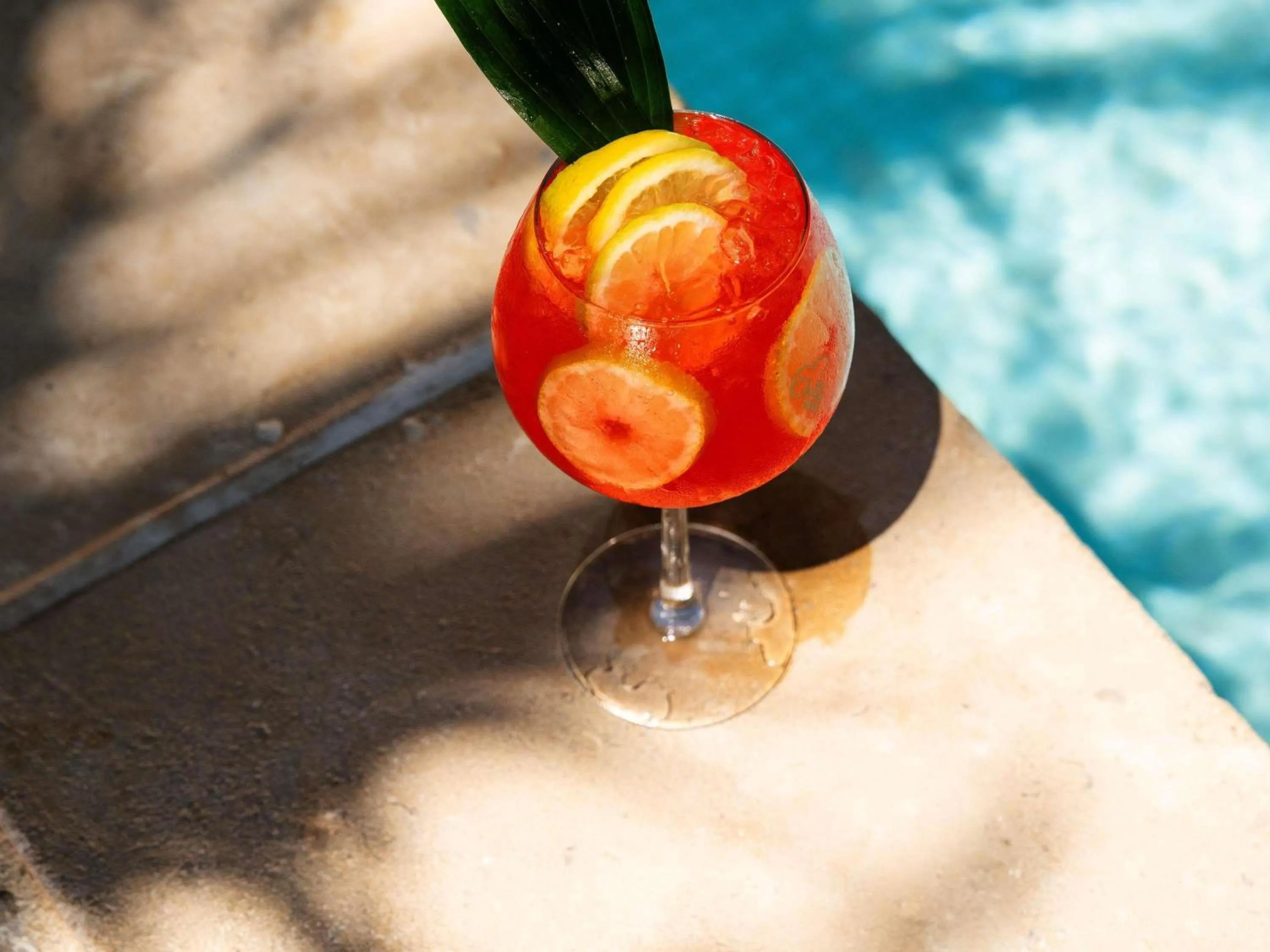 Lounge or bar in Hôtel Mercure Toulon La Seyne-Sur-Mer