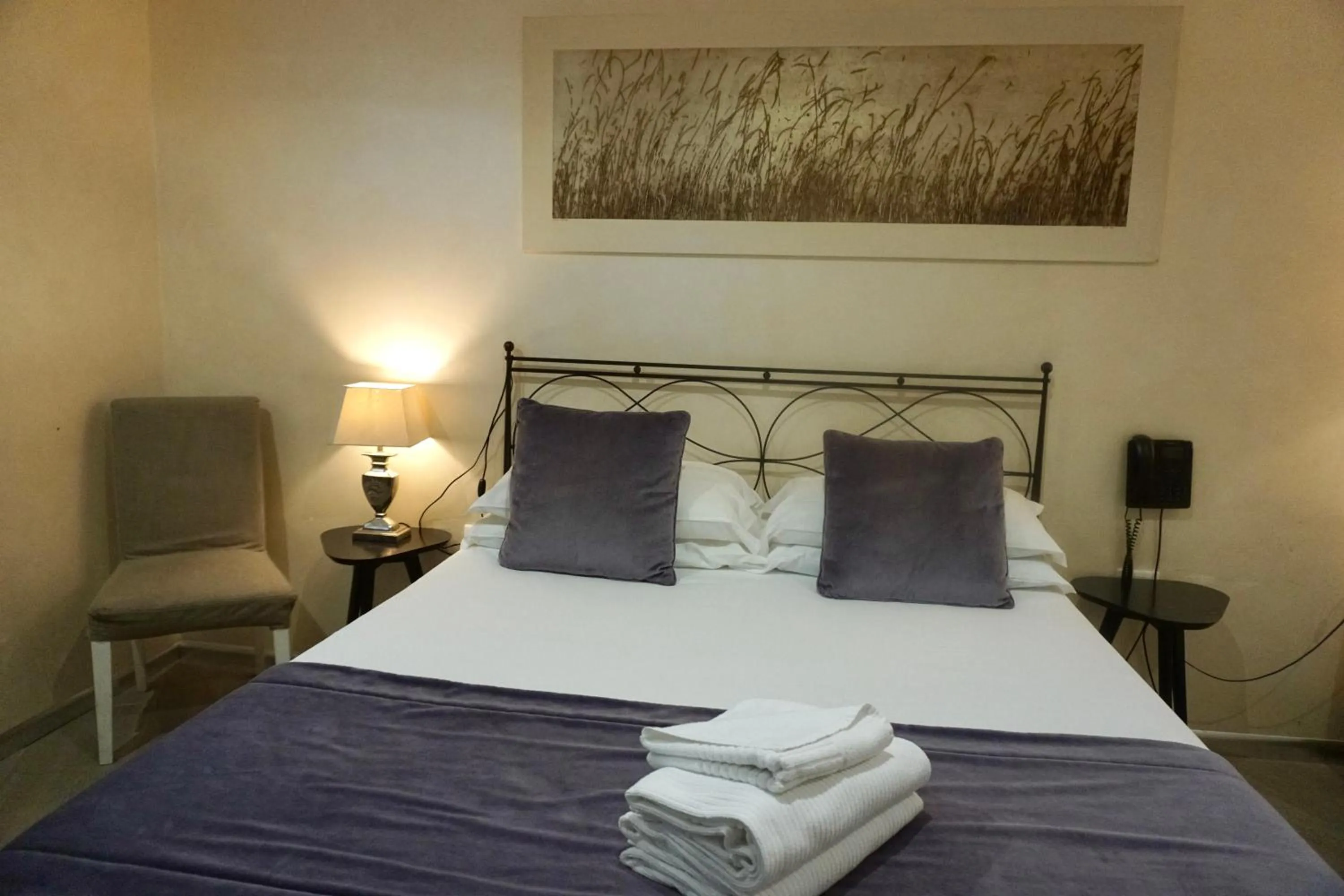 Bedroom, Bed in Hotel Vespasiano