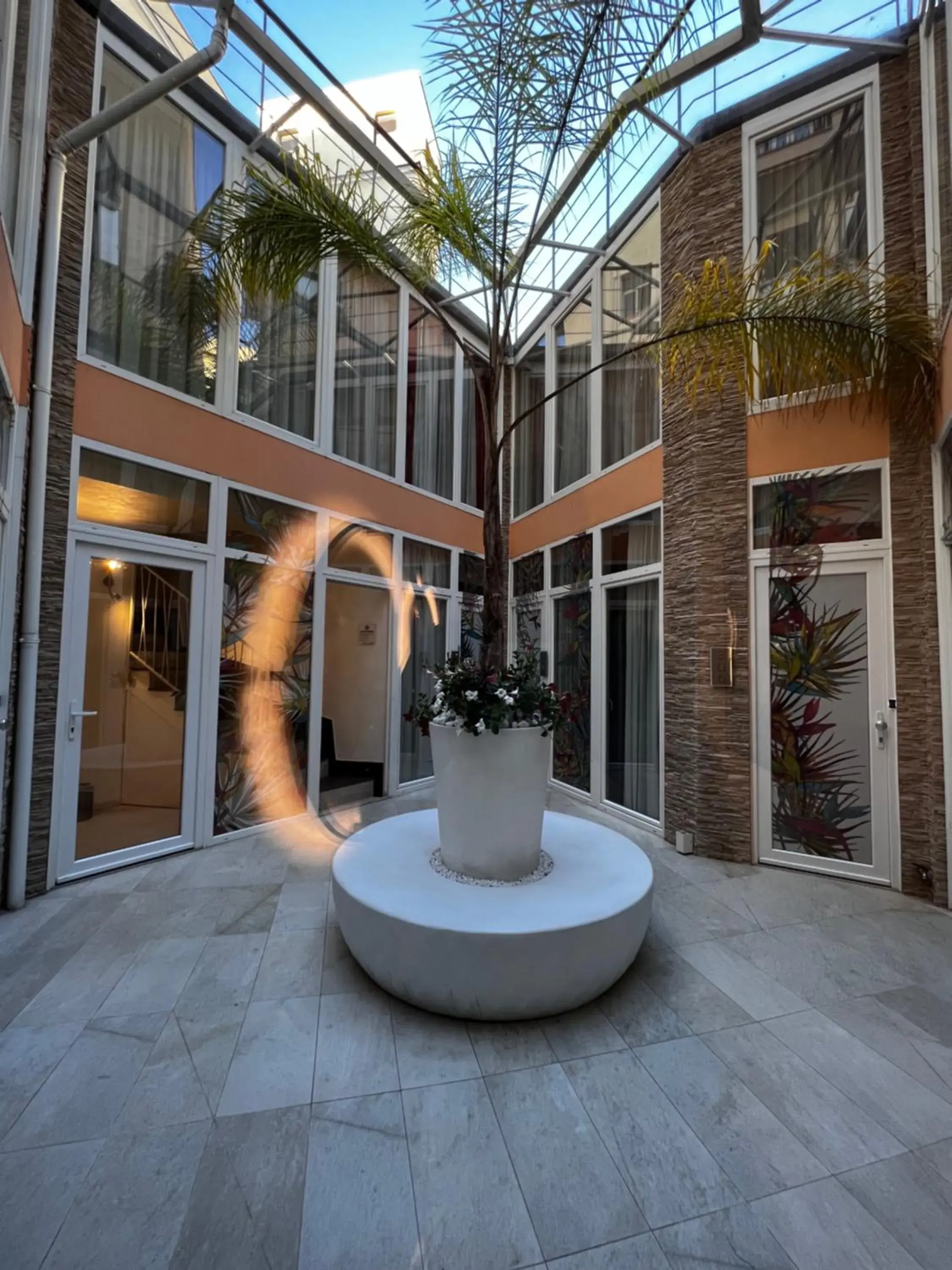 Inner courtyard view in Hotel Vespasiano Inner courtyard view in Hotel Vespasiano