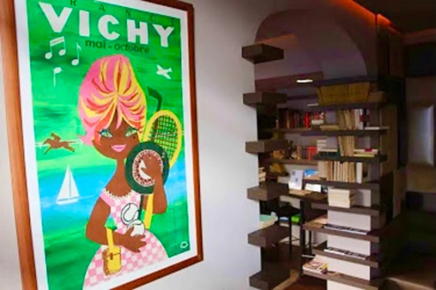 Property building in Kyriad Restaurant Centre SPA Vichy