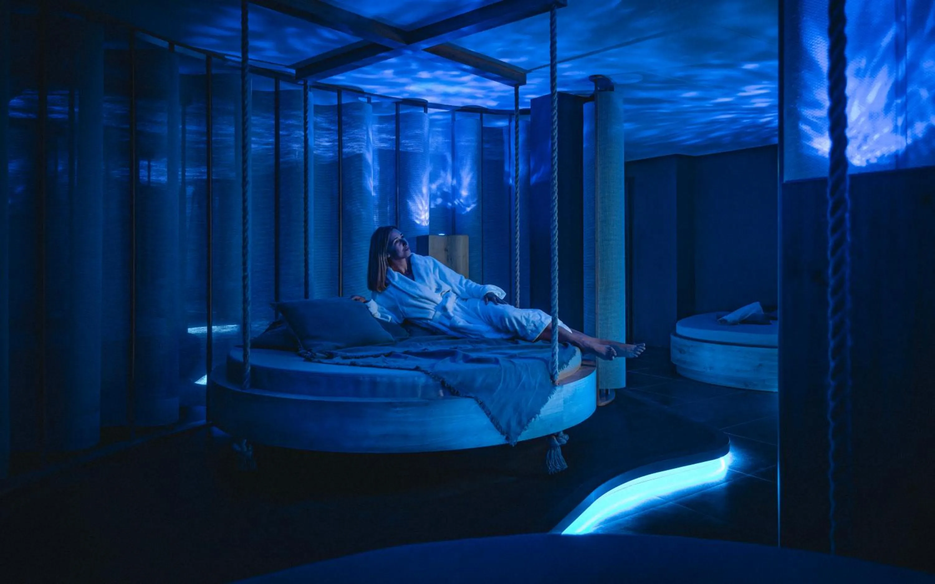 Spa and wellness centre/facilities in Le Parc Hôtel devient YONA