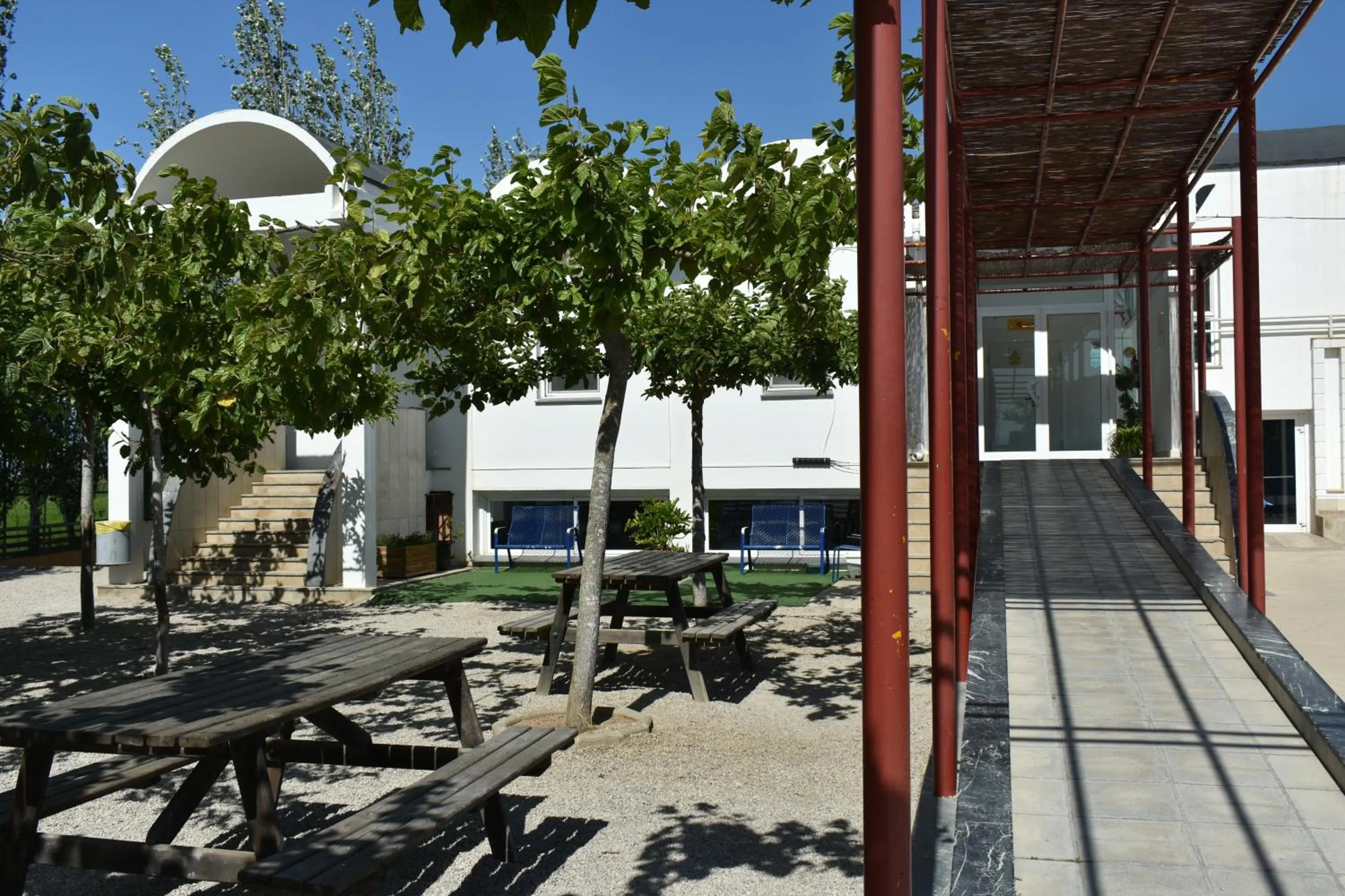 Facade/entrance in Alberg Deltebre Xanascat
