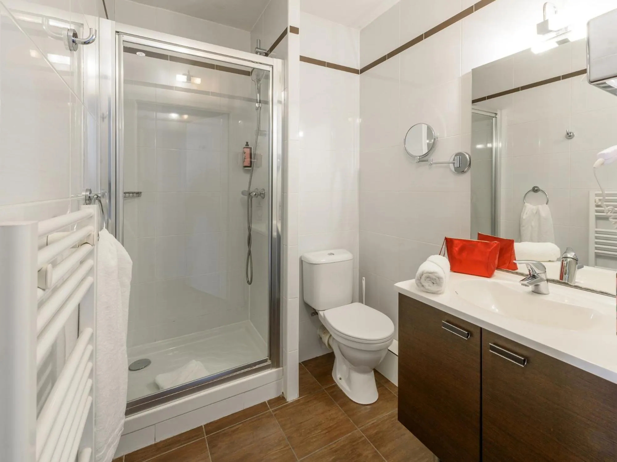 Bathroom in Residhome Toulouse Tolosa