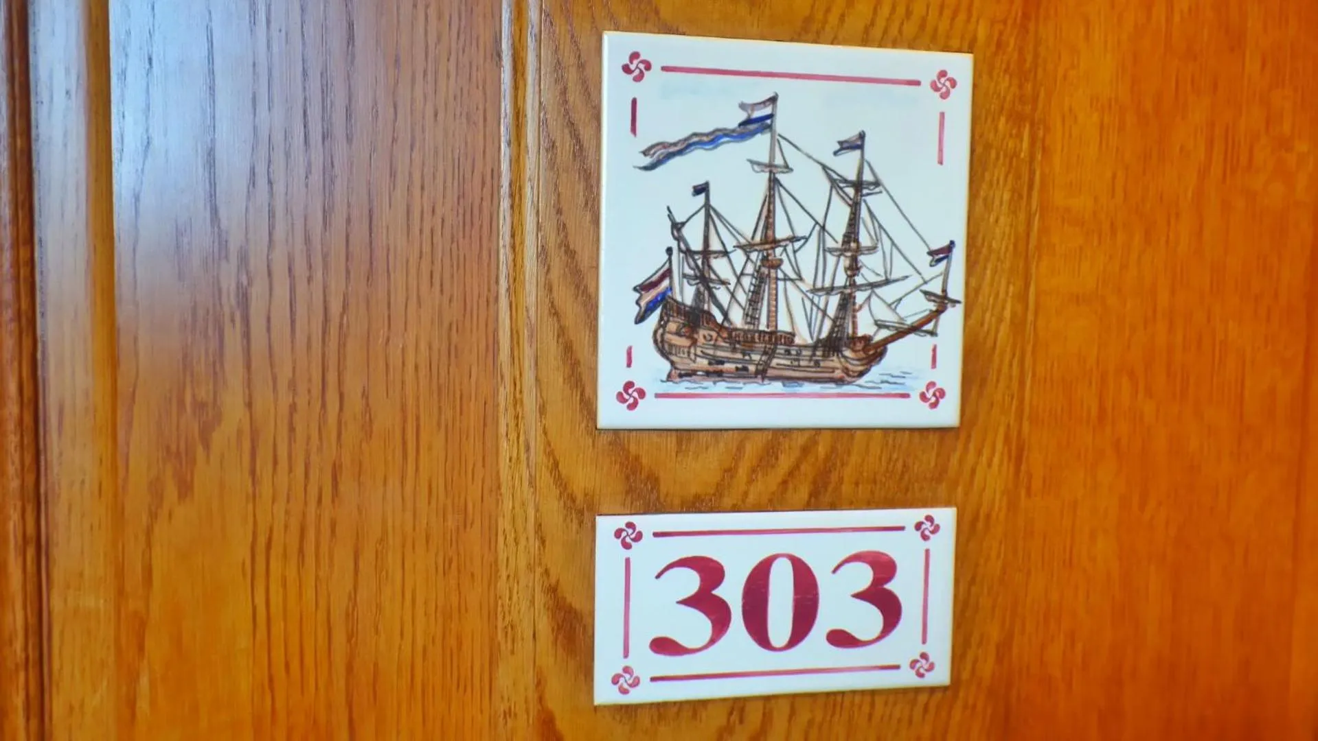 Decorative detail in Hôtel La Marisa Grande Plage