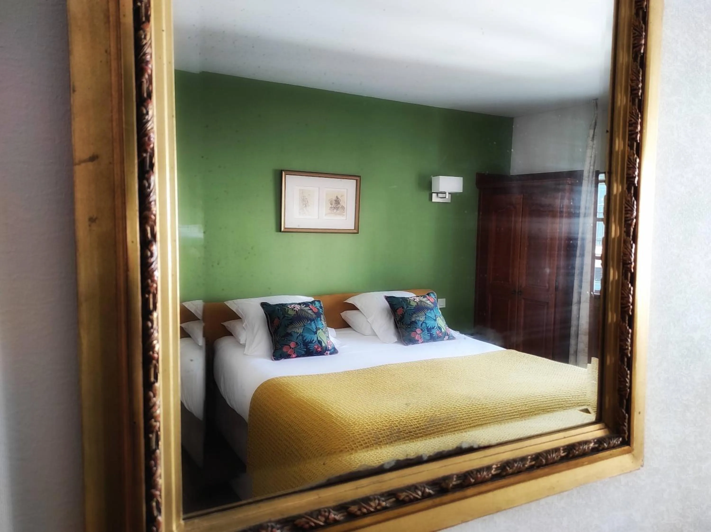 Bedroom, Bed in Hôtel La Marisa Grande Plage