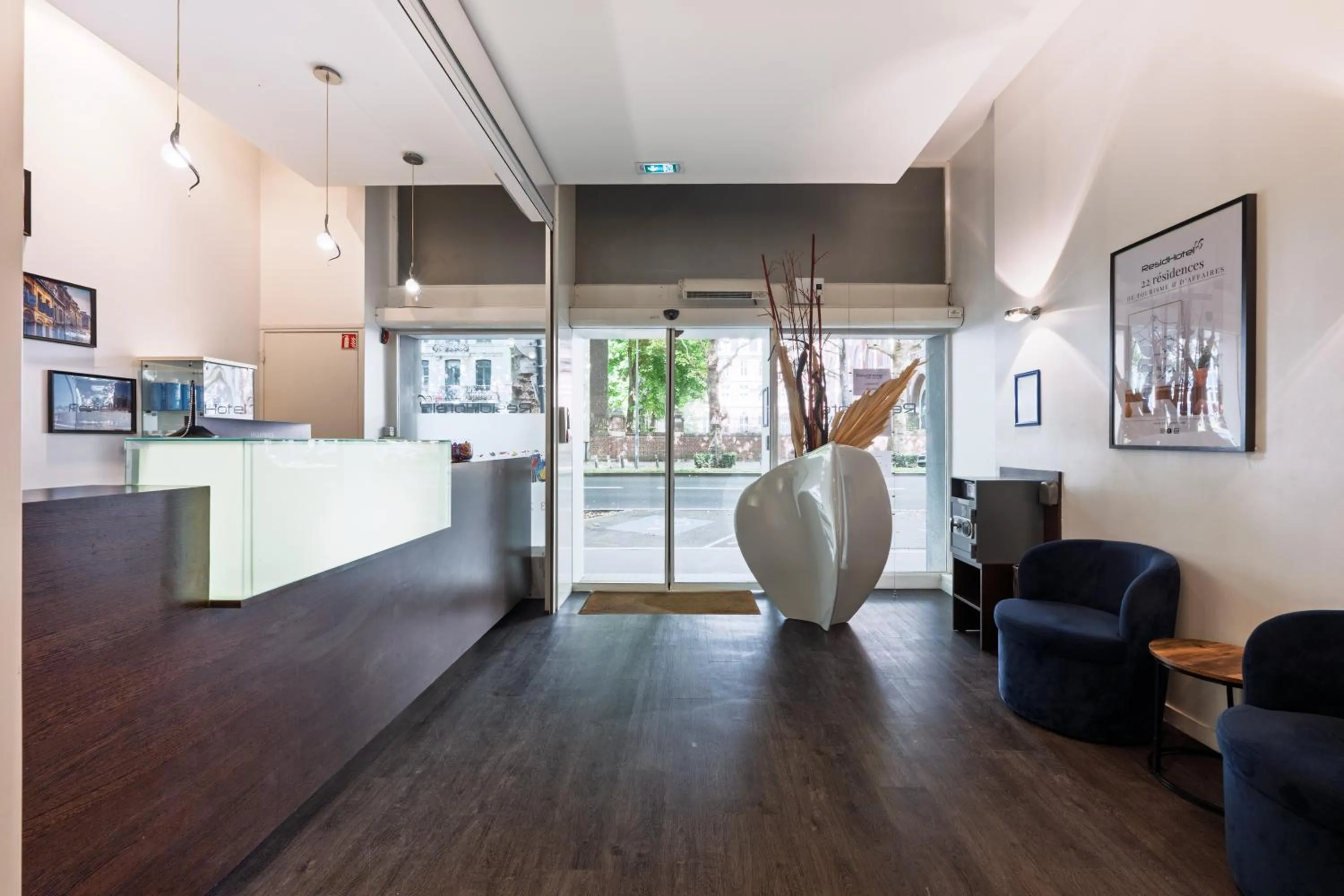 Lobby or reception in Residhotel Lille Vauban