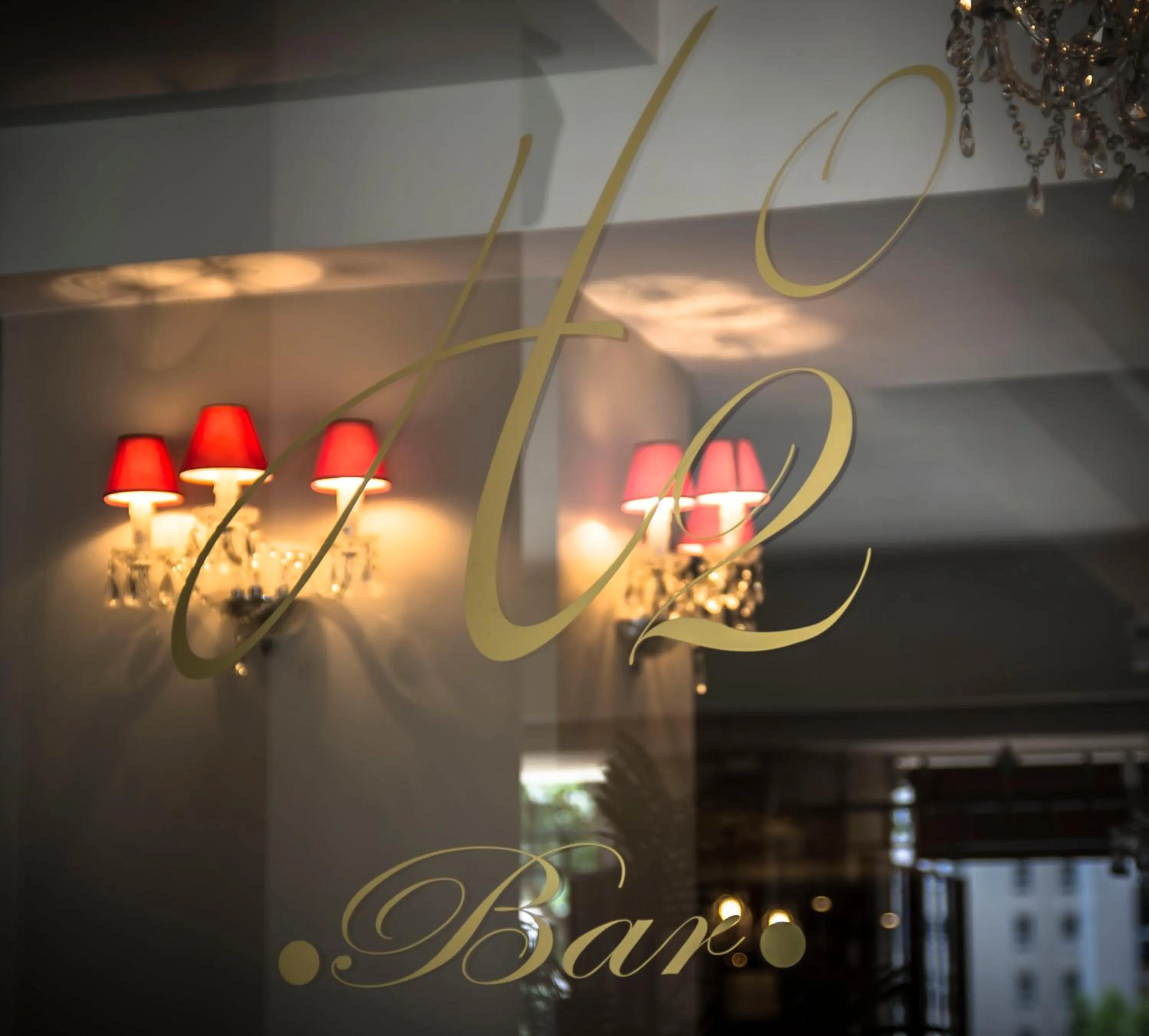 Property logo or sign in Hôtel Jeanne d'Arc