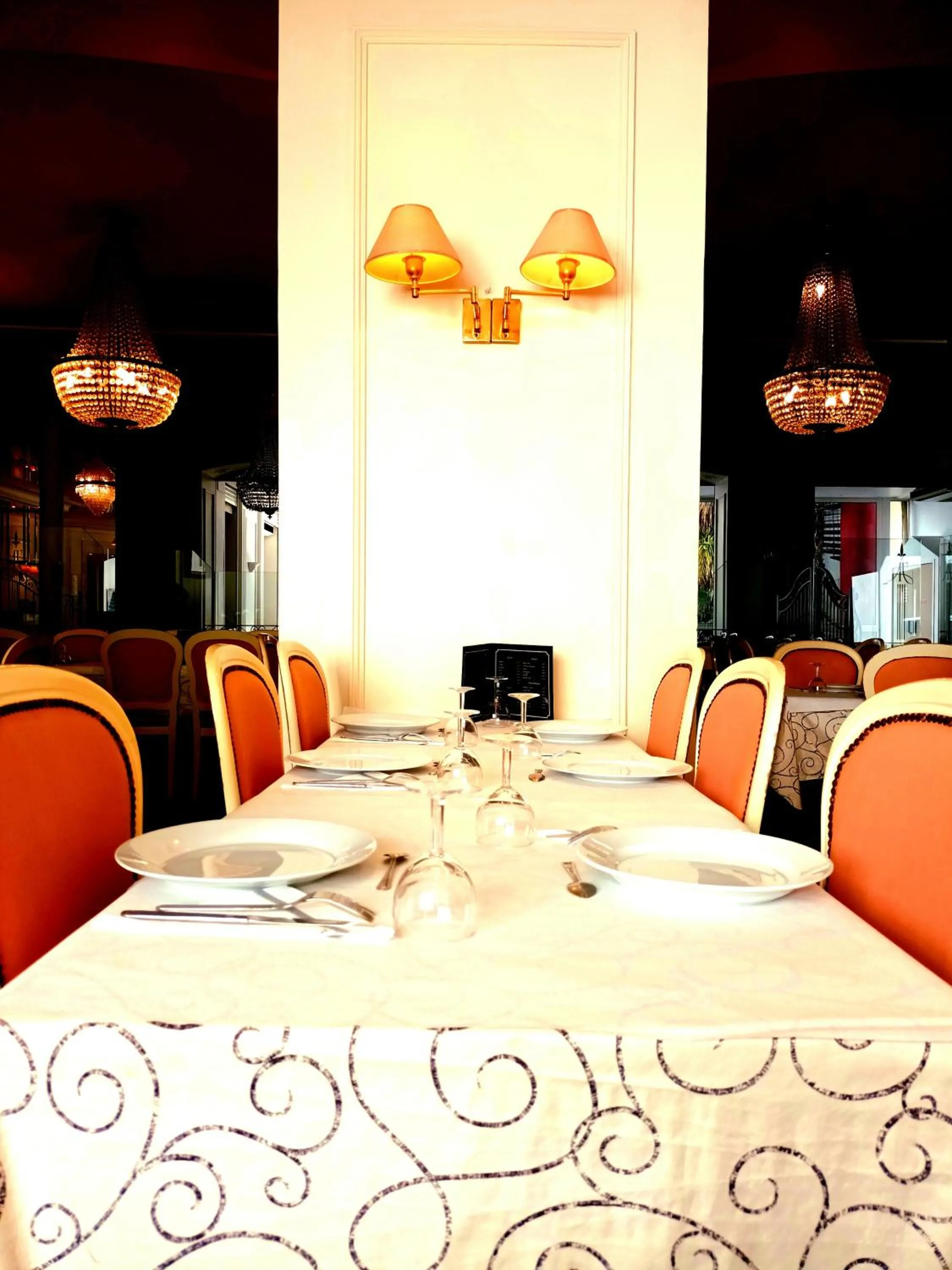 Restaurant/places to eat in Hôtel Jeanne d'Arc