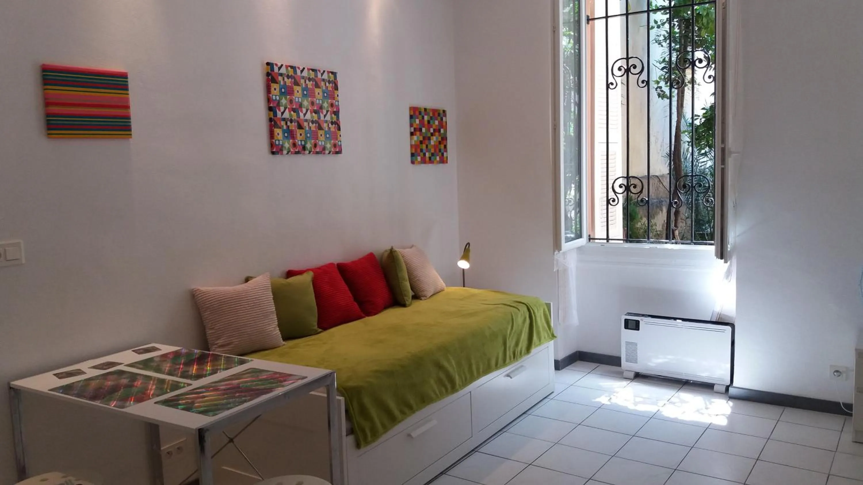 Other, Bed in Studio dans la Villa "Litita" à Nice