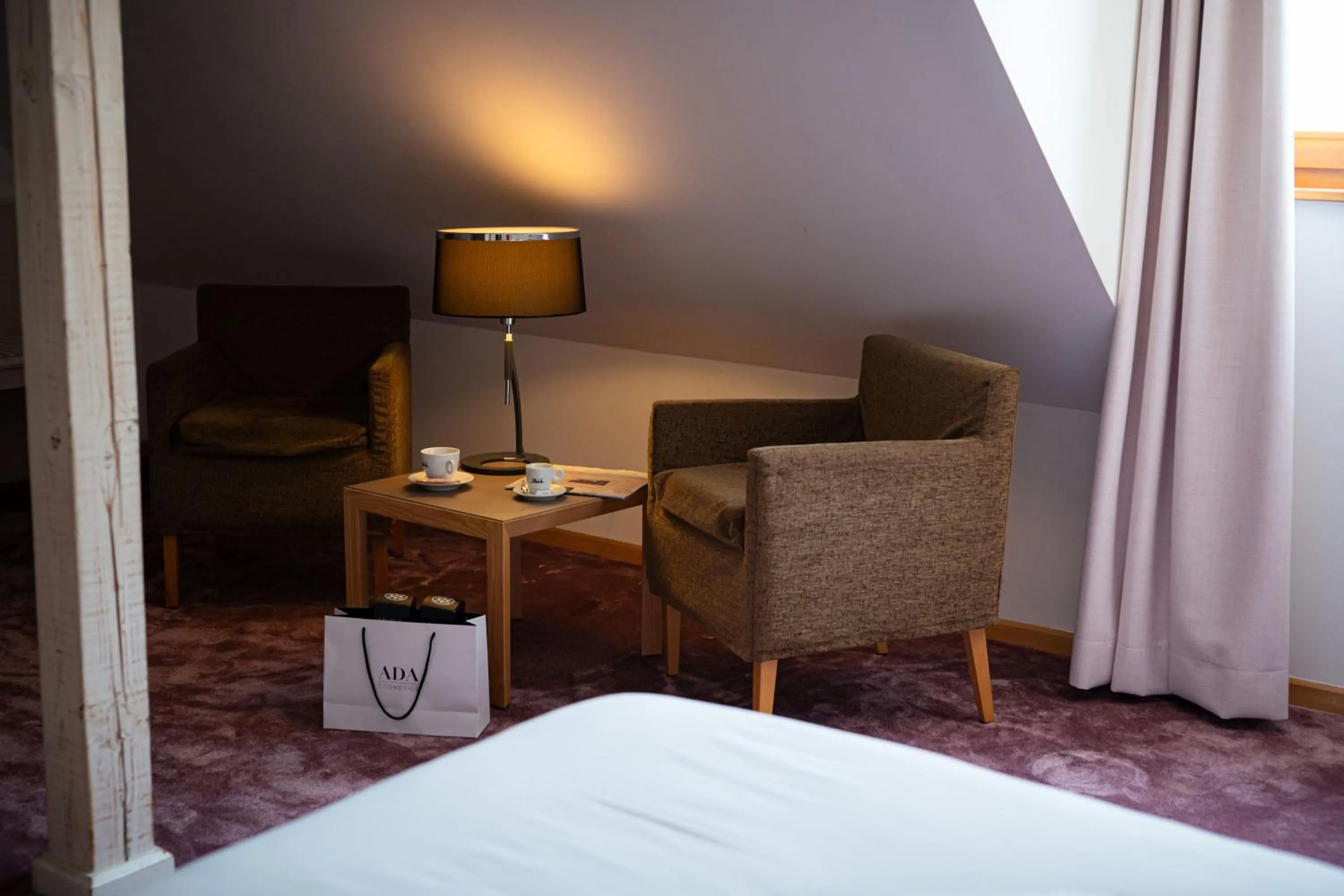 Bedroom, Bed in Hôtel Le Rapp