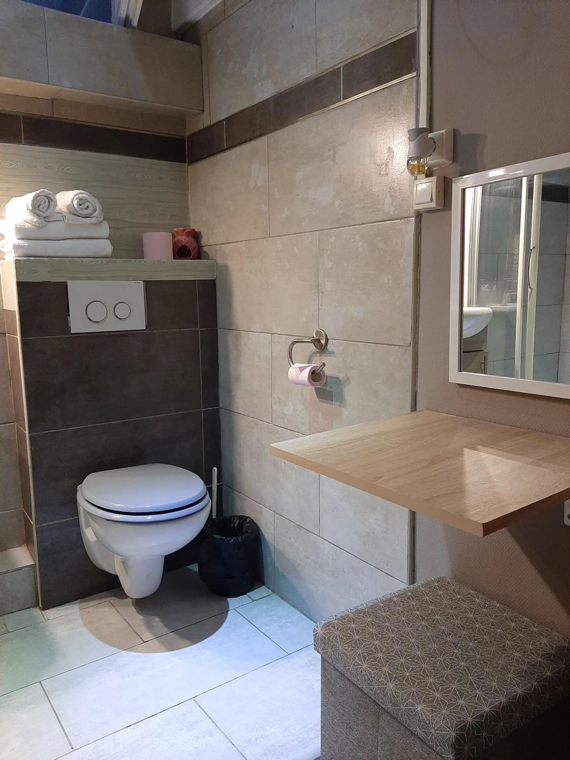 Bathroom in Hôtel Bellevue Cannes