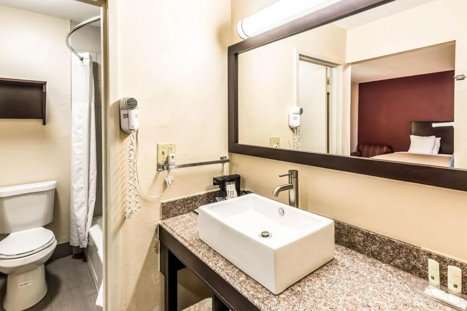 Shower in Colby Inn and Suites