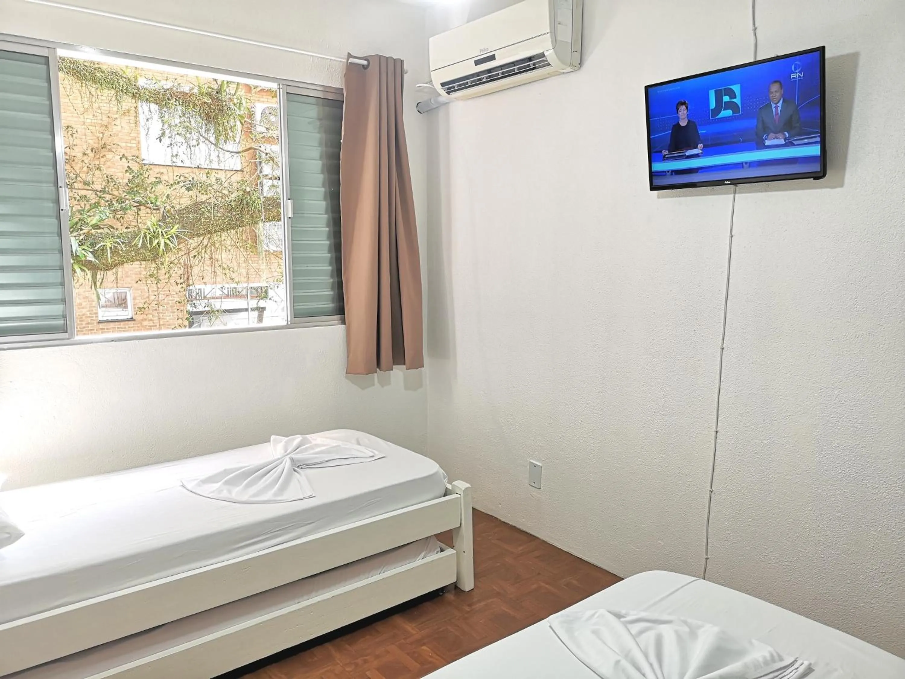 Bedroom, Bed in Residencial Las Rocas I