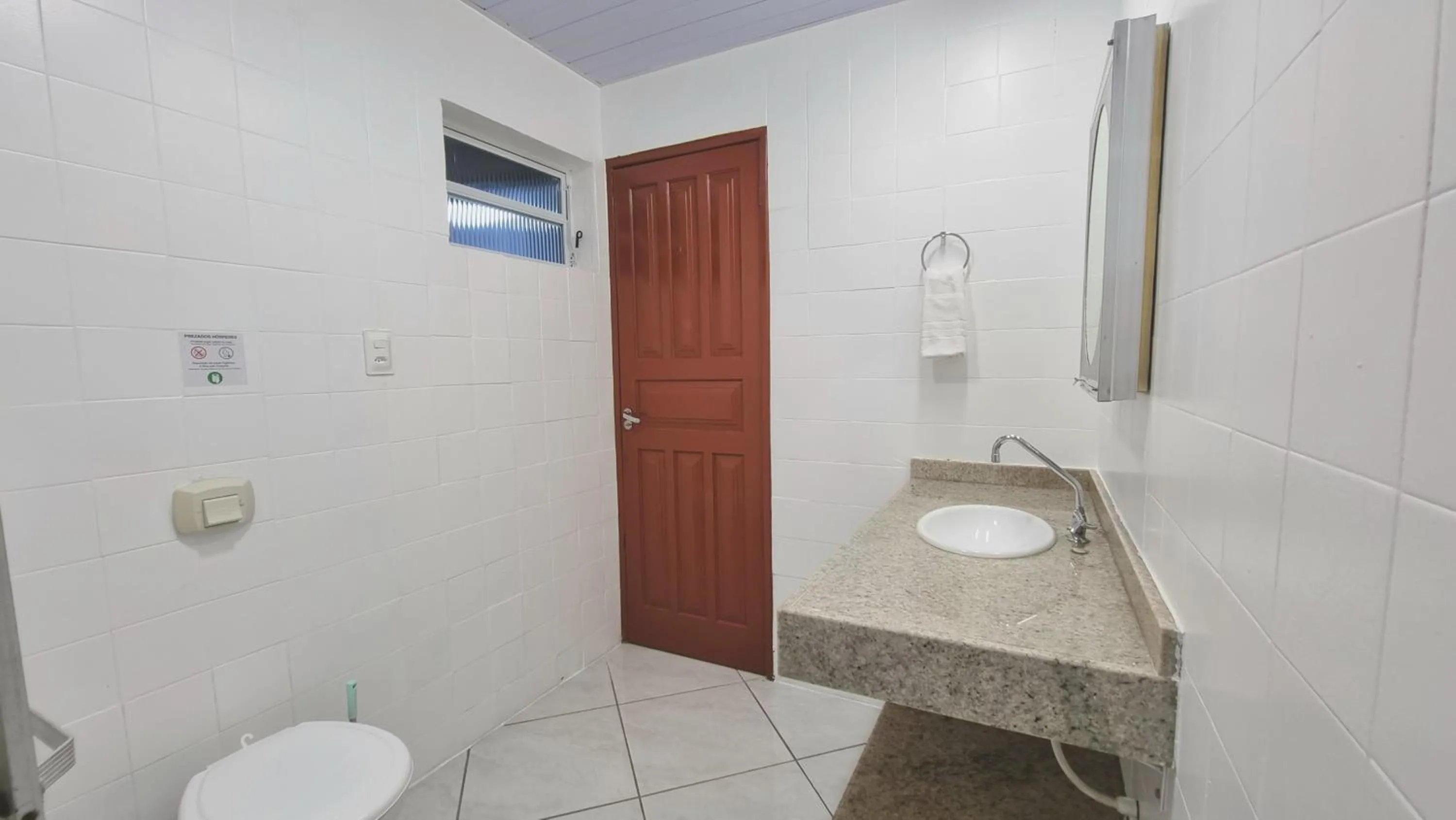 Bathroom in Residencial Las Rocas I