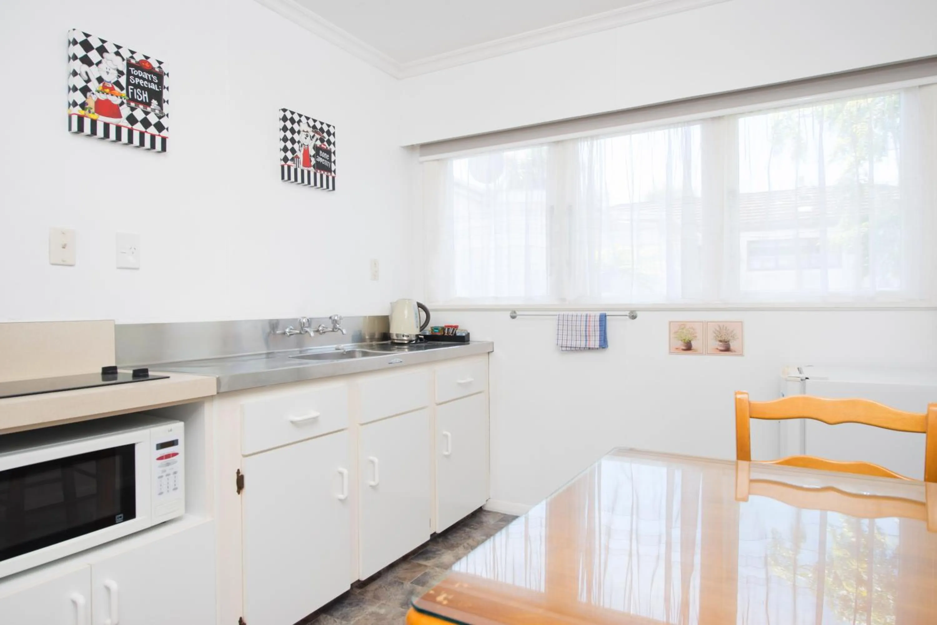 Waimarie on Riverside Motel & Apartments