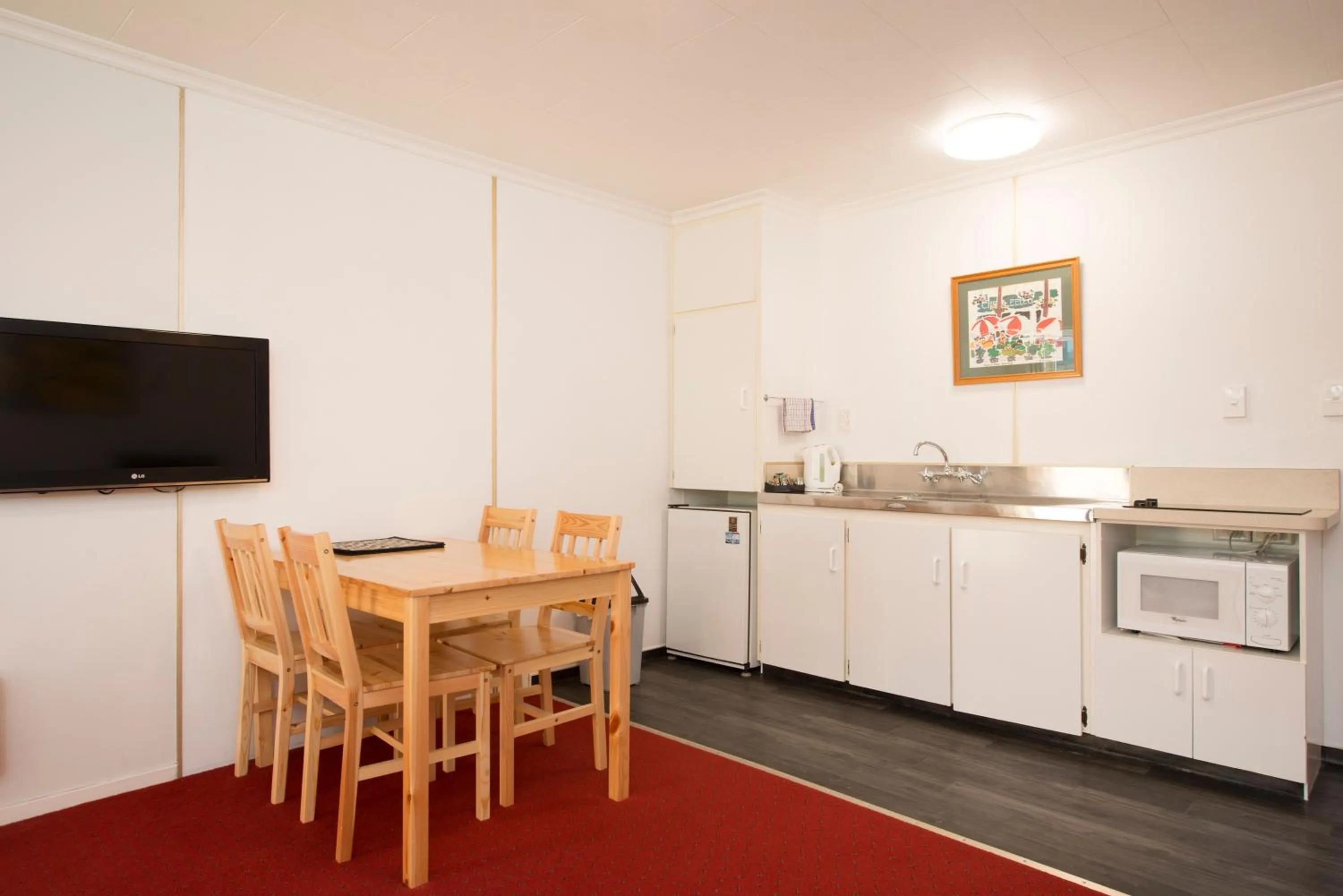 Waimarie on Riverside Motel & Apartments