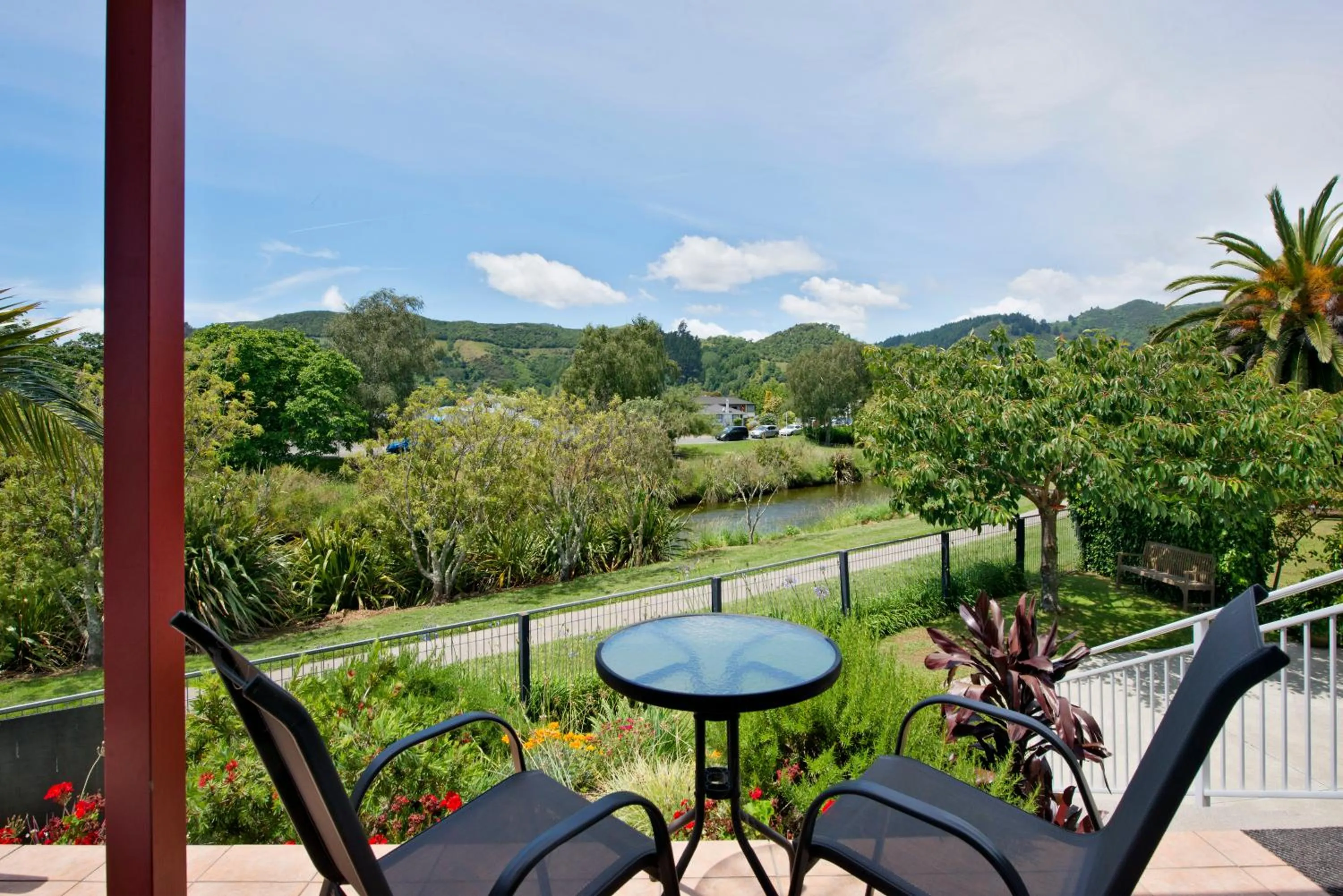 Waimarie on Riverside Motel & Apartments