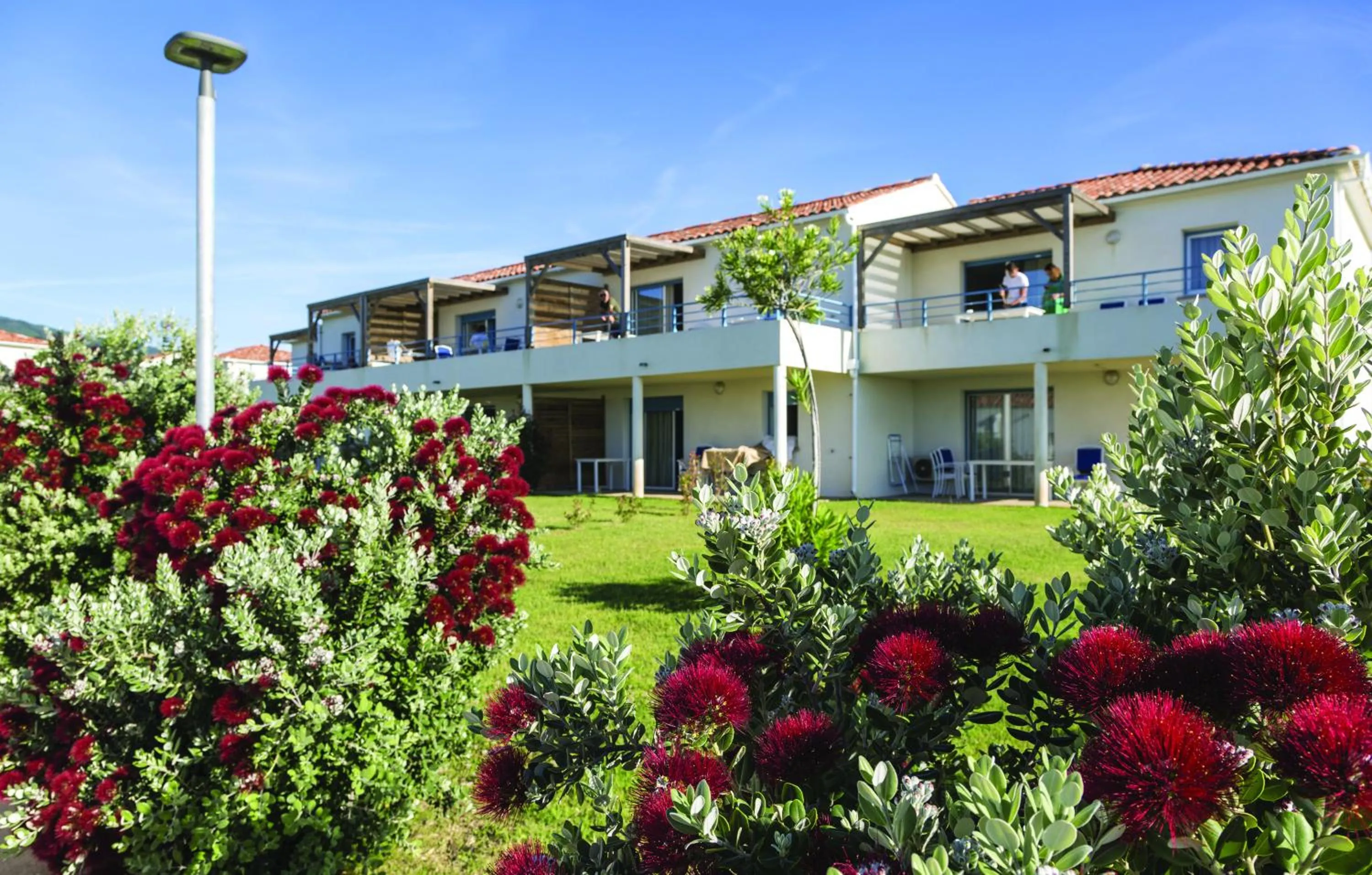 Garden view in Résidence Odalys Acqua Linda