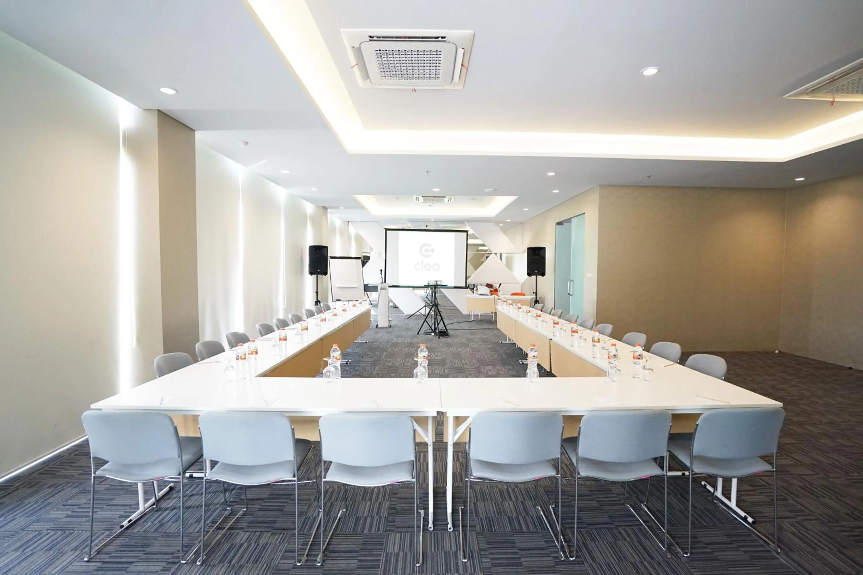 Meeting/conference room in Cleo Hotel Jemursari Surabaya