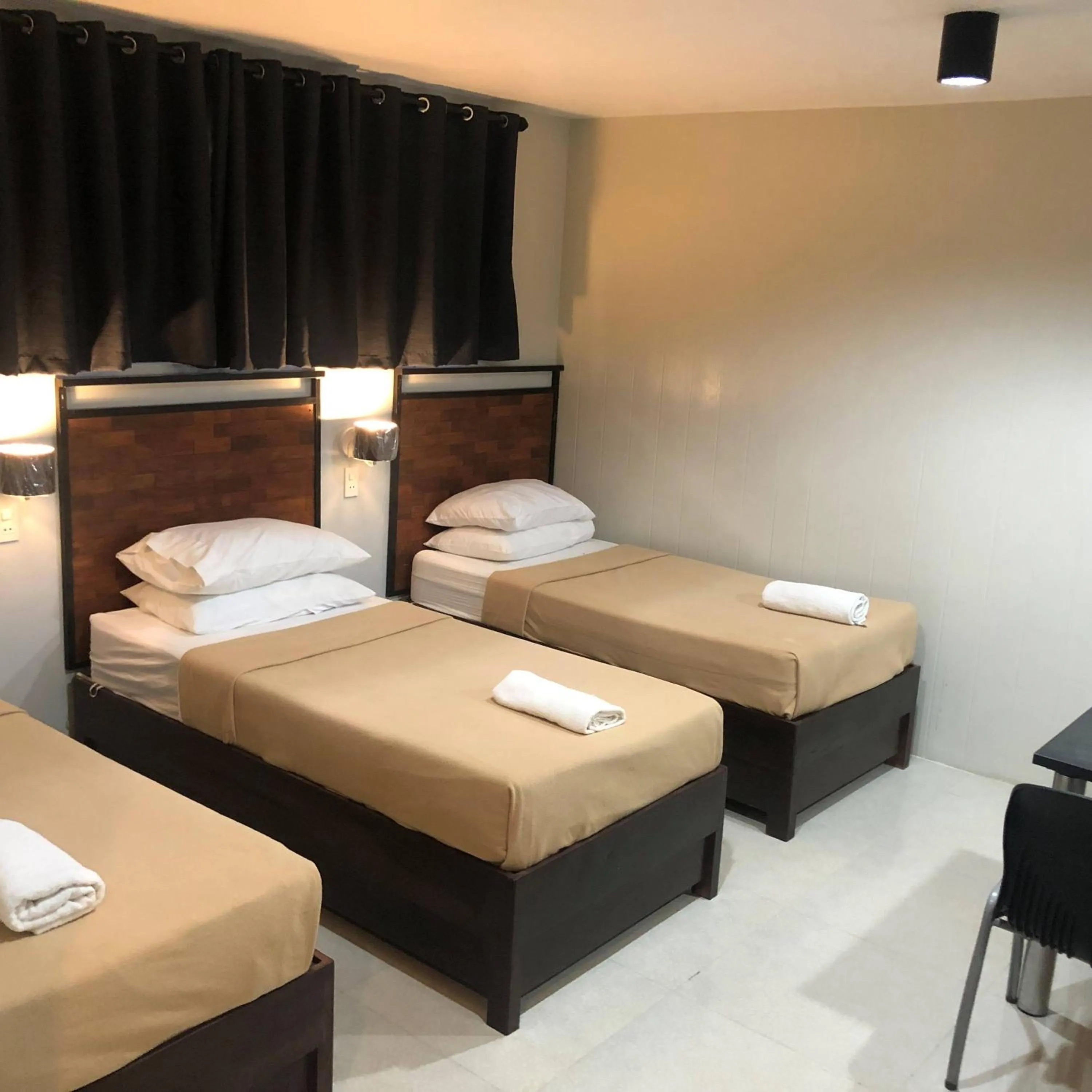 Bedroom, Bed in Delle Suites