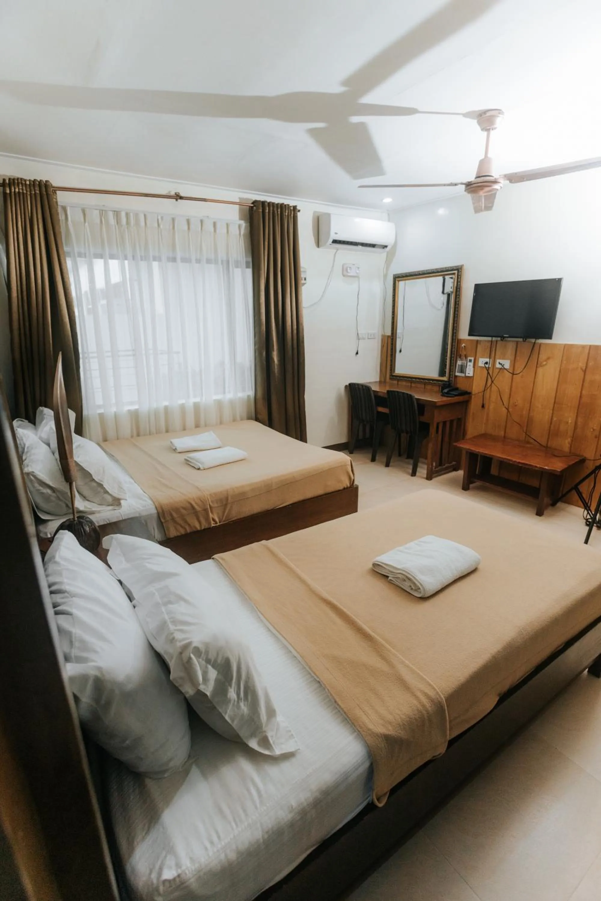 Bedroom, Bed in Delle Suites