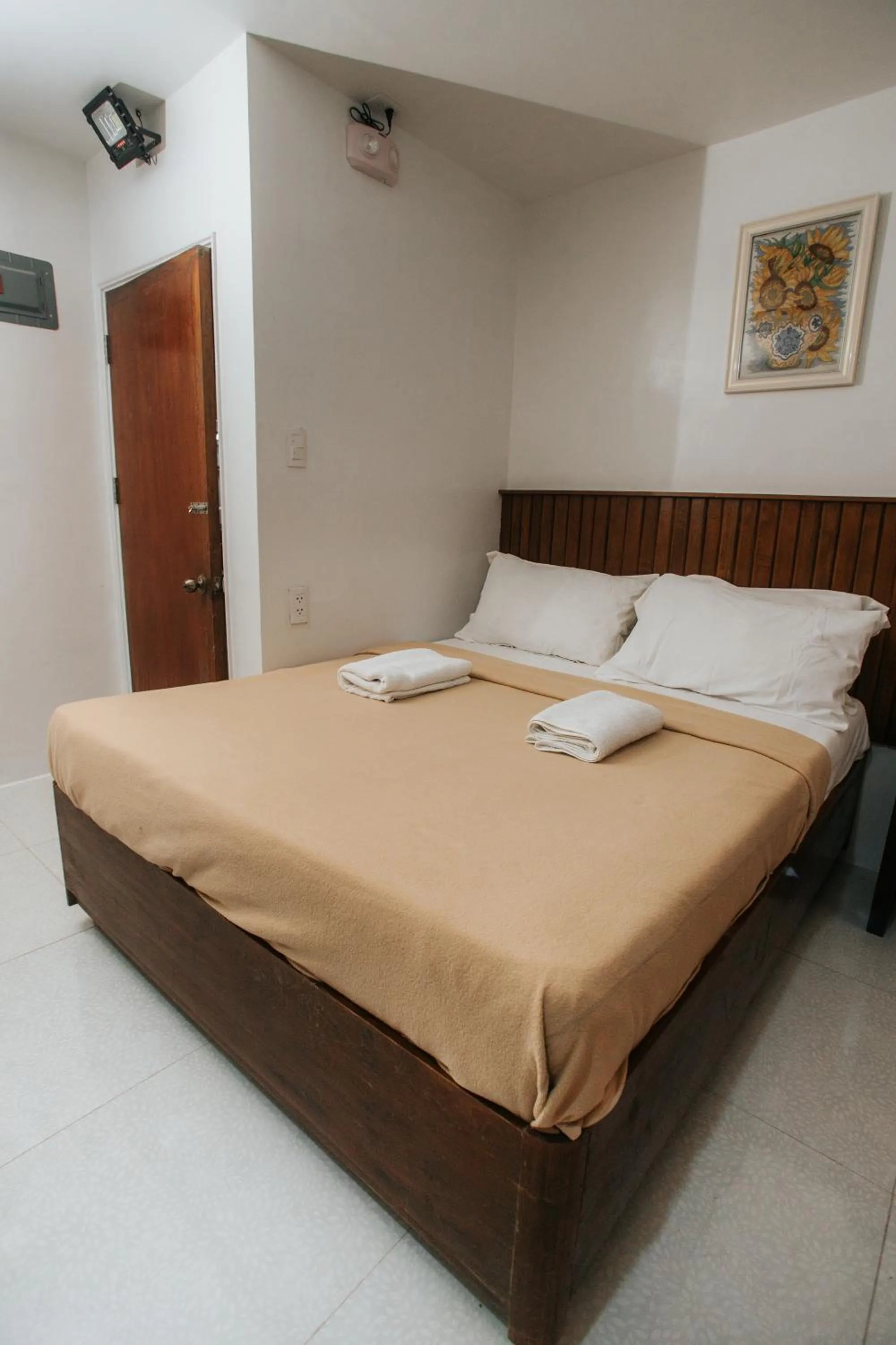 Bedroom, Bed in Delle Suites