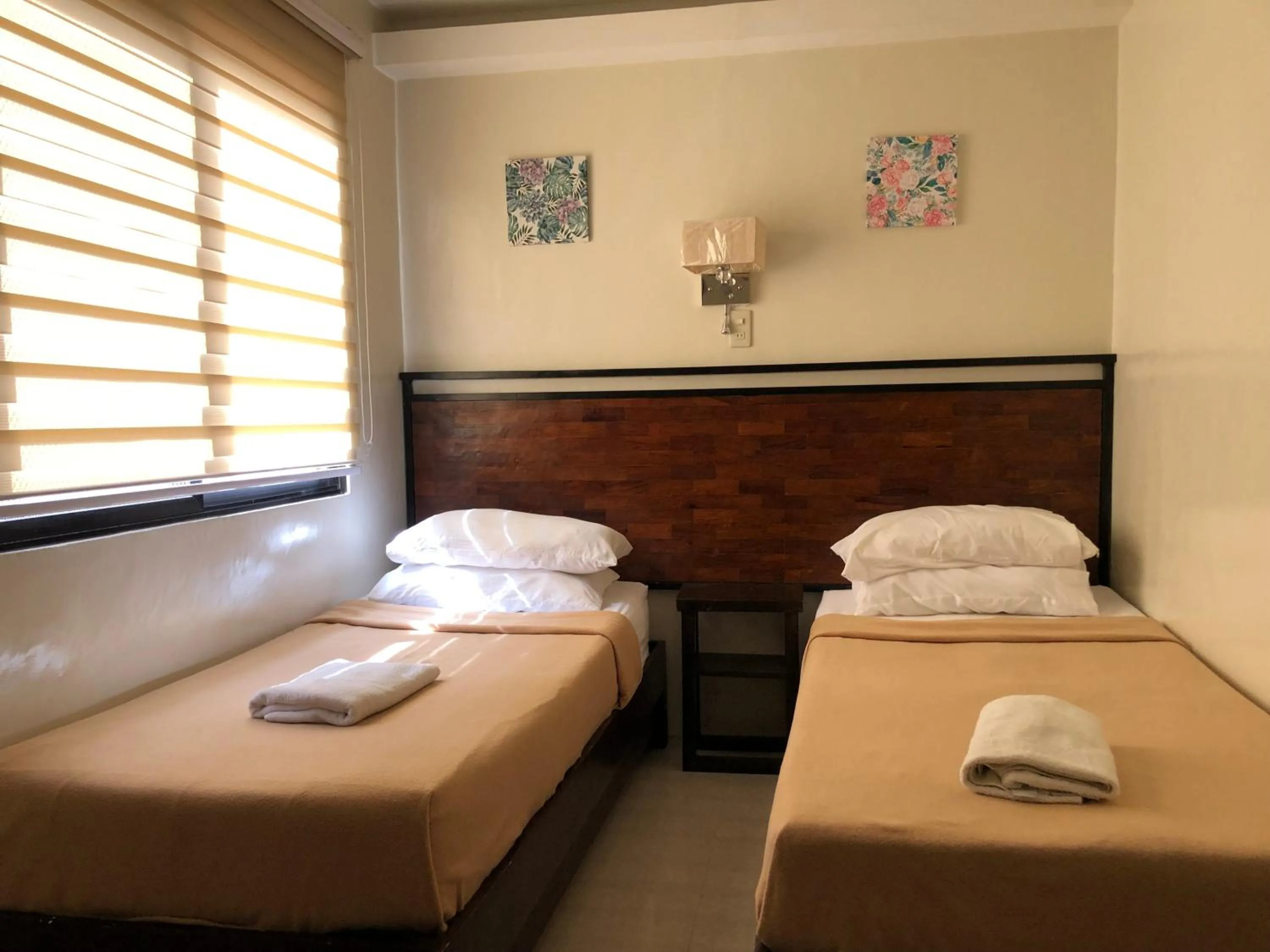 Bedroom, Bed in Delle Suites