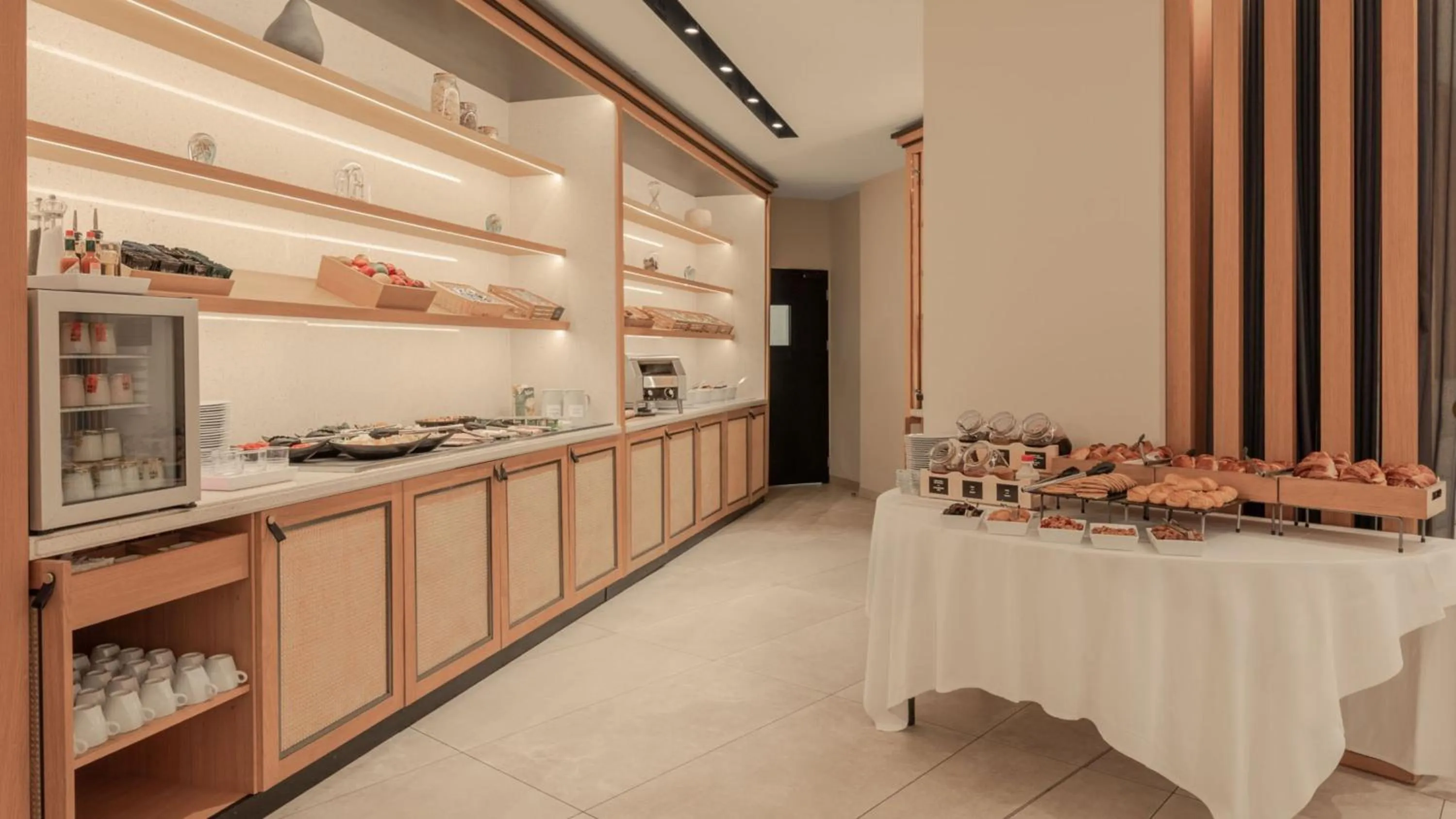 Breakfast in Holiday Inn Nice - Port St Laurent by IHG